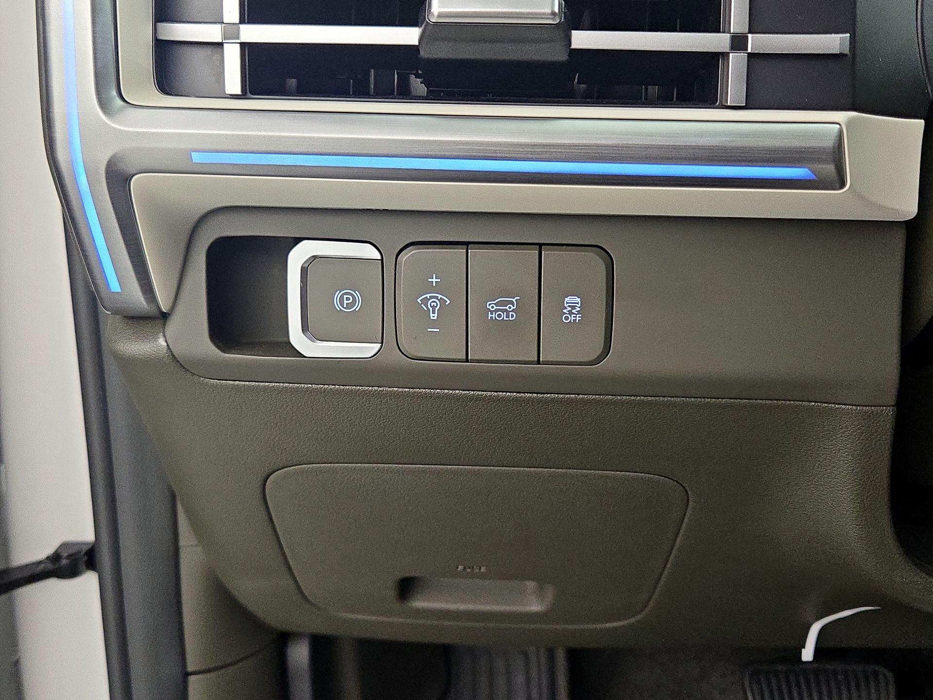 Thumbnail: 2025 Hyundai Santa Fe - 13