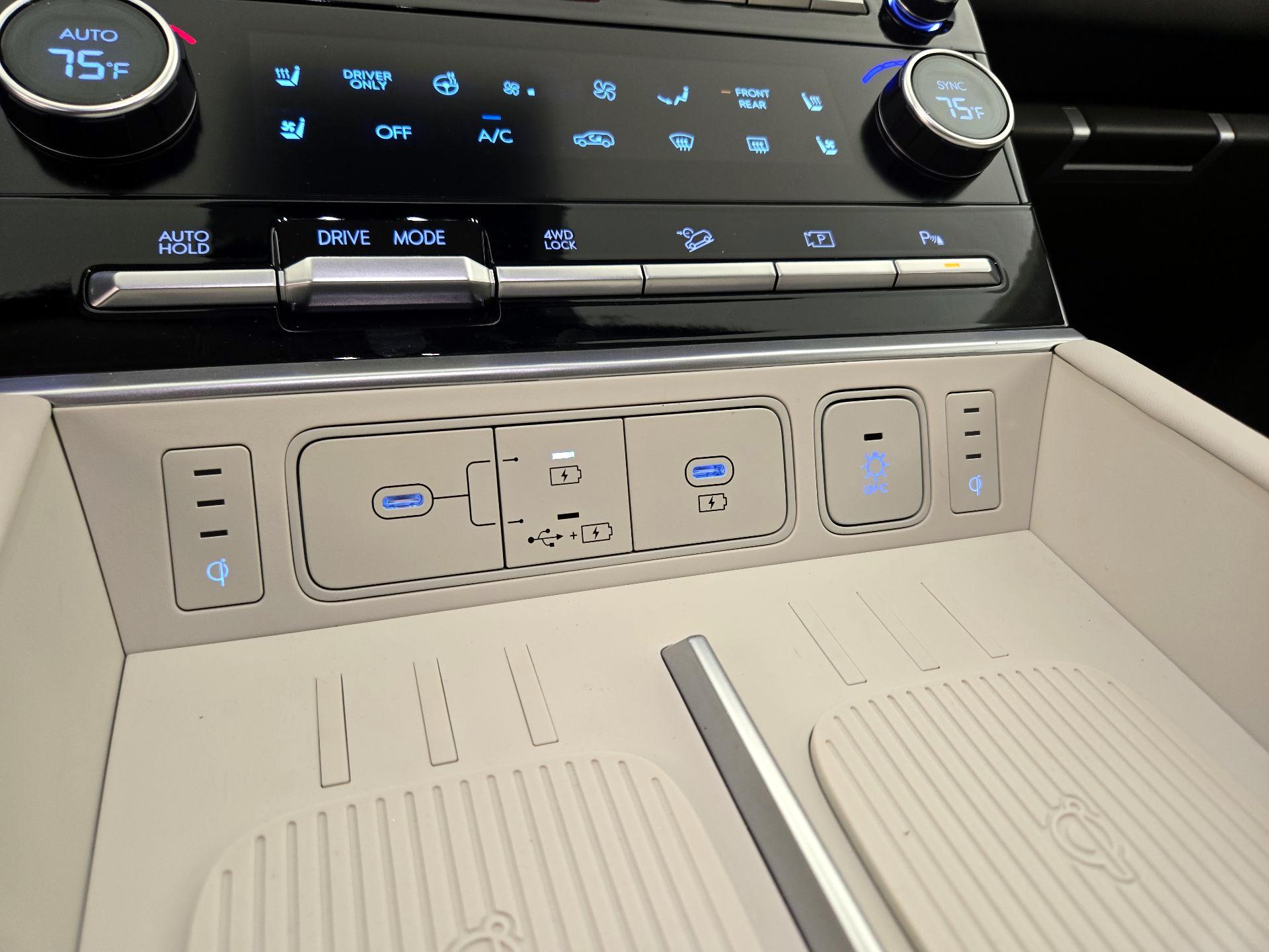 Thumbnail: 2025 Hyundai Santa Fe - 19