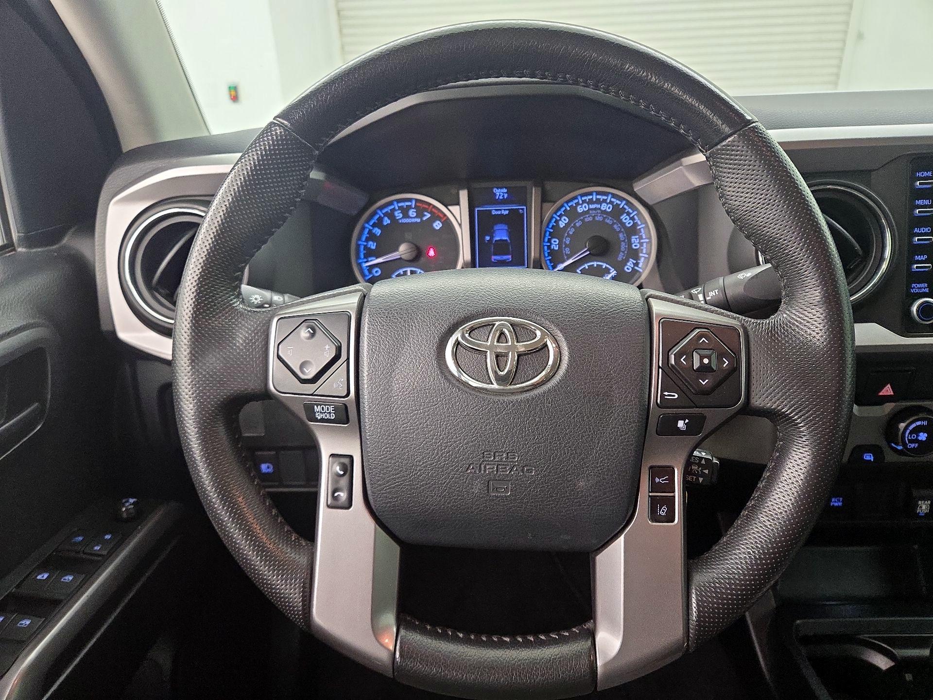 Thumbnail: 2020 Toyota Tacoma - 10