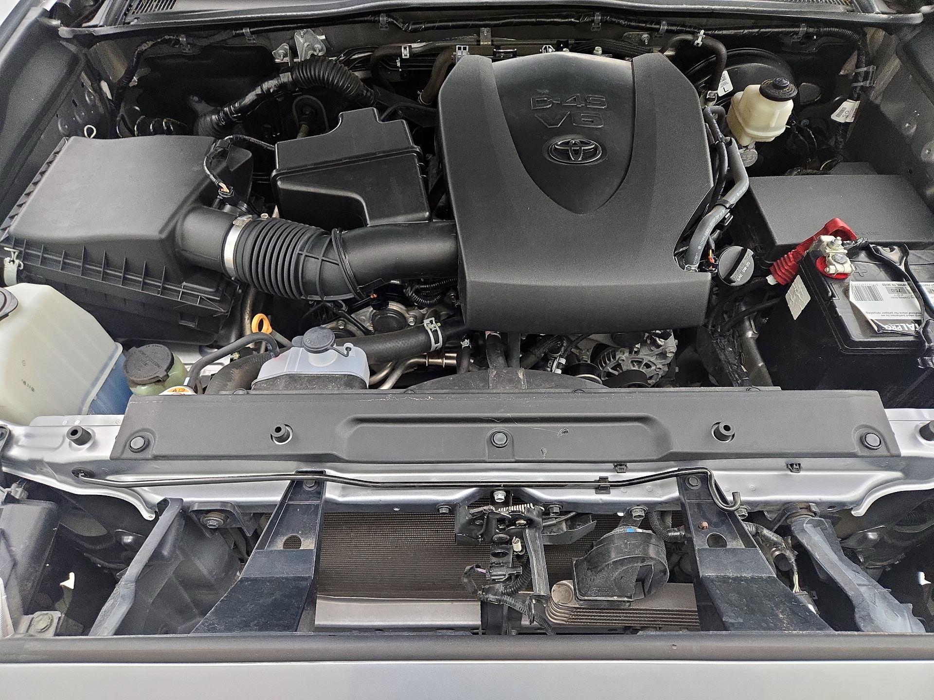 Thumbnail: 2020 Toyota Tacoma - 20