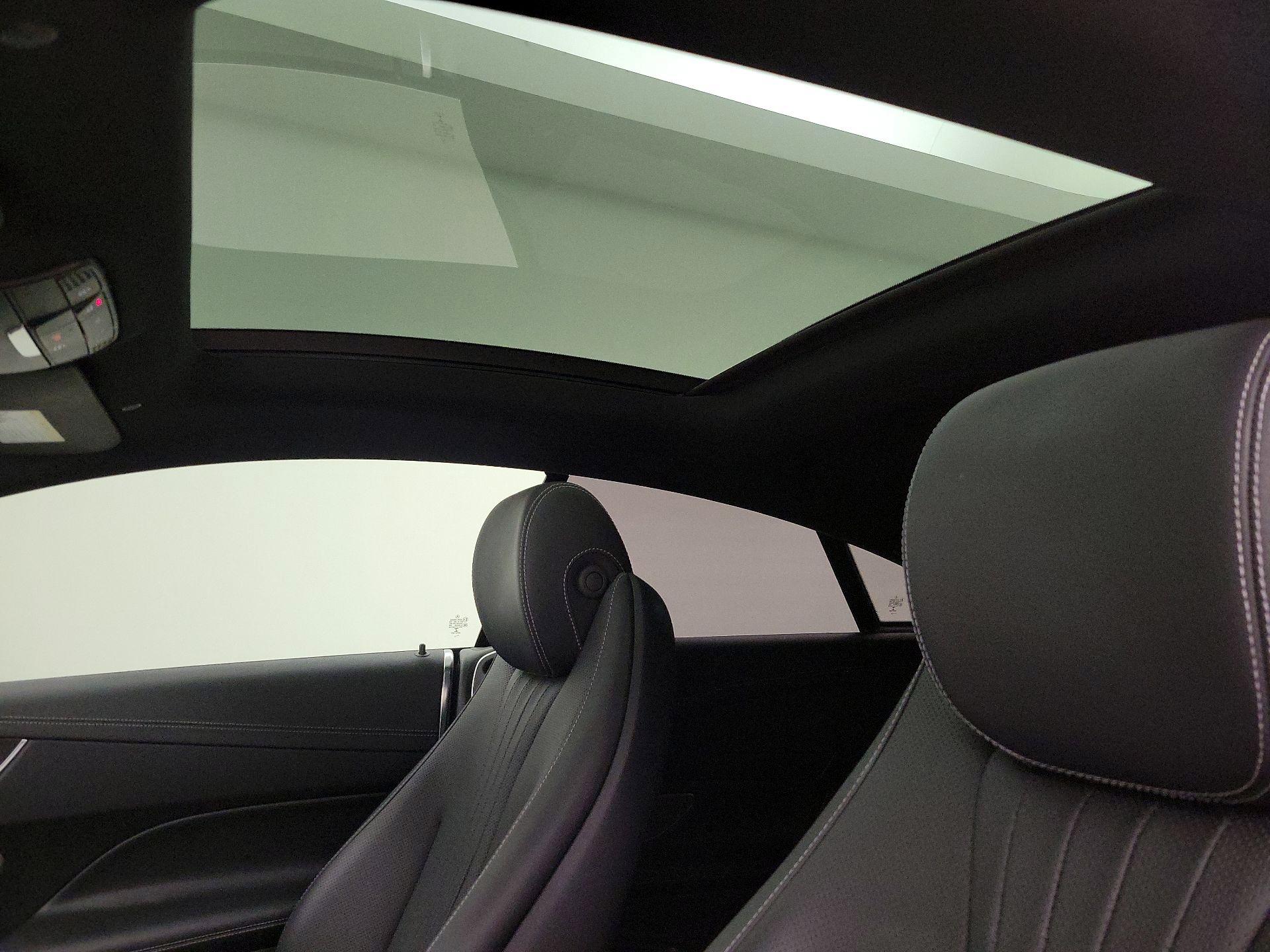 Thumbnail: 2022 Mercedes-Benz E-Class - 20