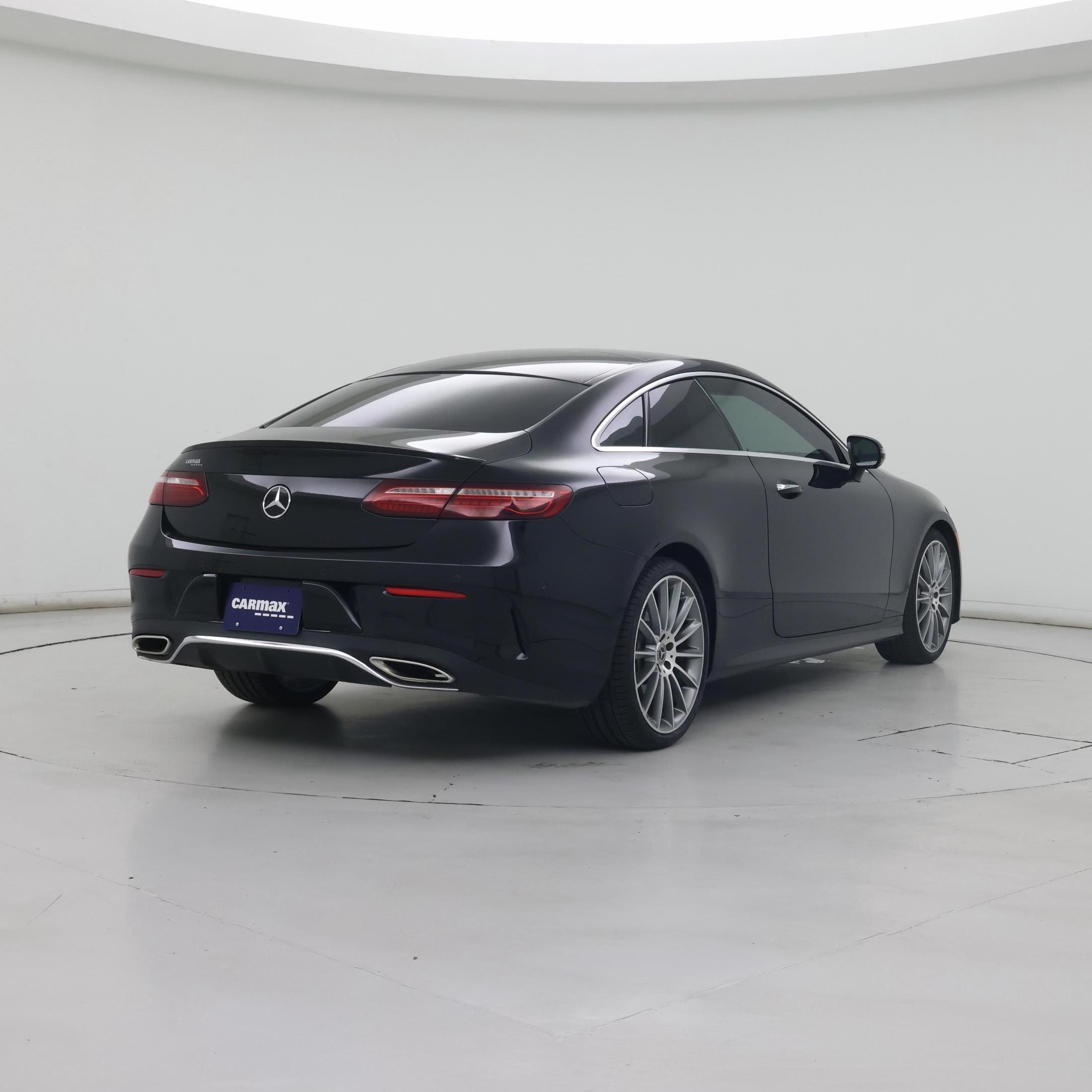 Thumbnail: 2022 Mercedes-Benz E-Class - 8