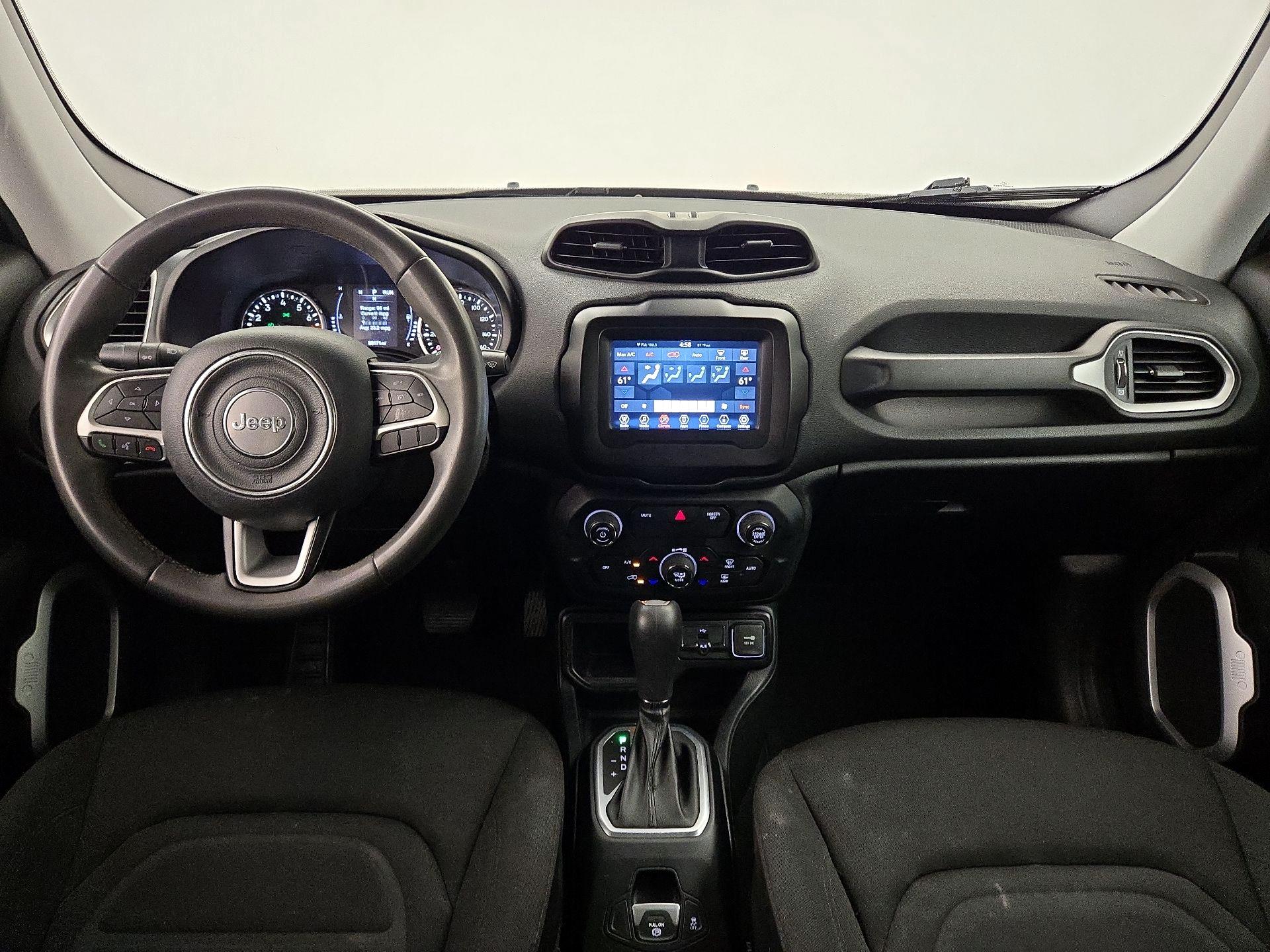 Thumbnail: 2020 Jeep Renegade - 9