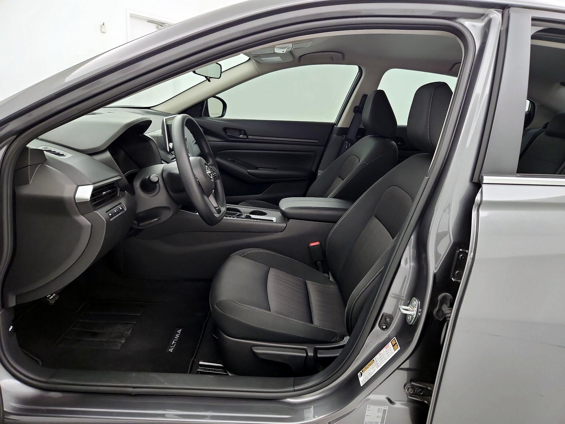 Thumbnail: 2025 Nissan Altima - 11