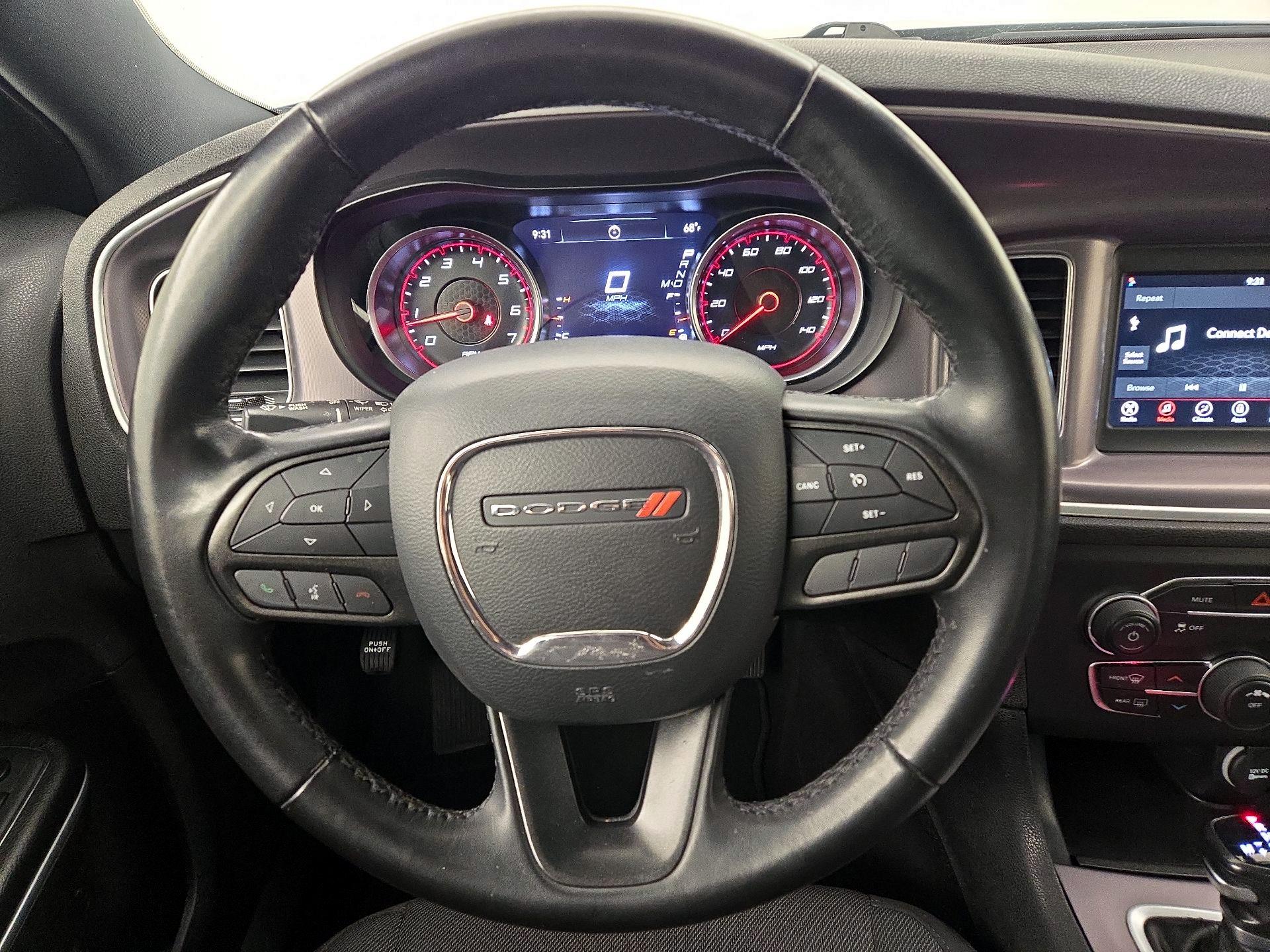 Thumbnail: 2022 Dodge Charger - 10