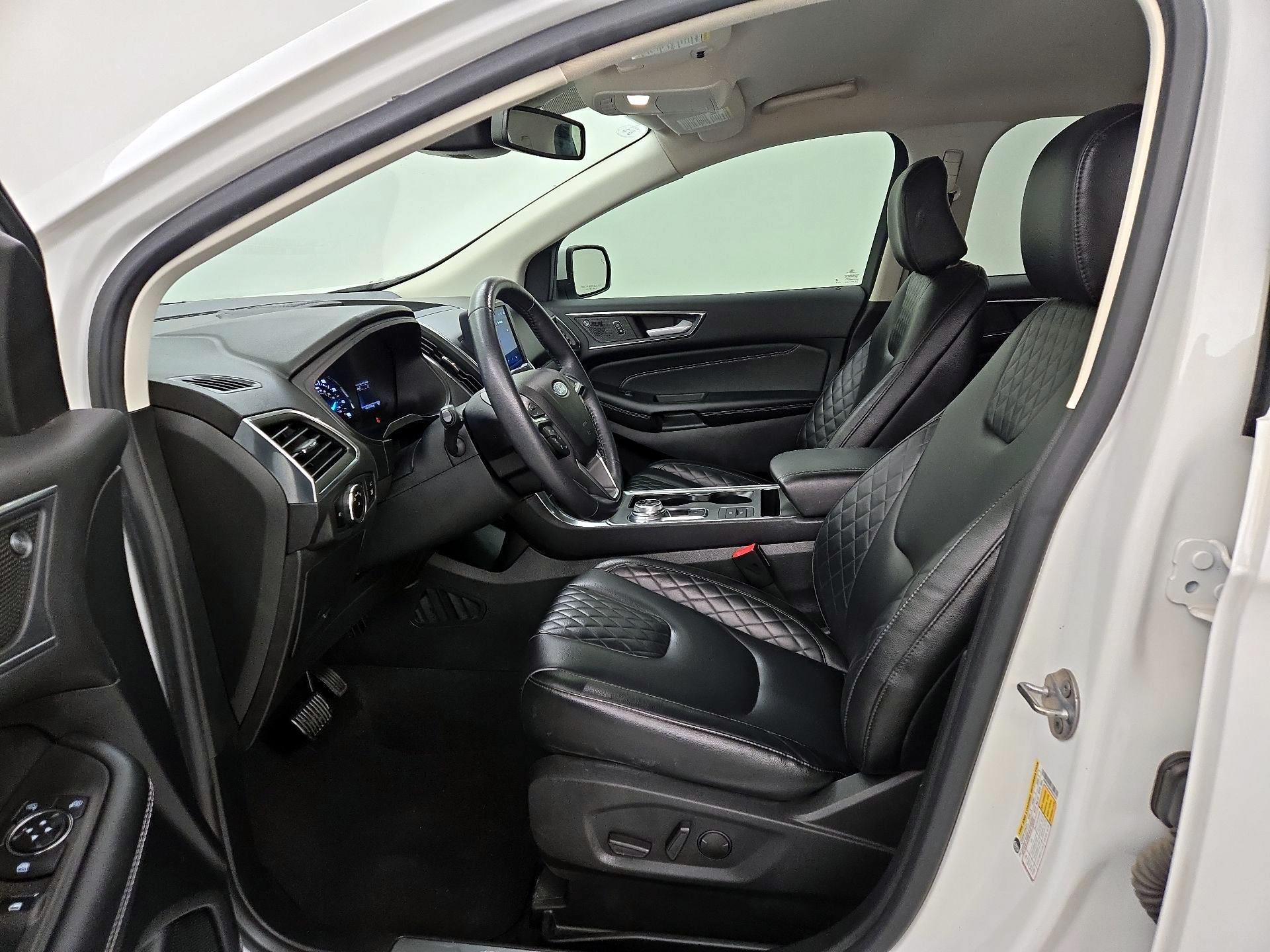 Thumbnail: 2023 Ford Edge - 11