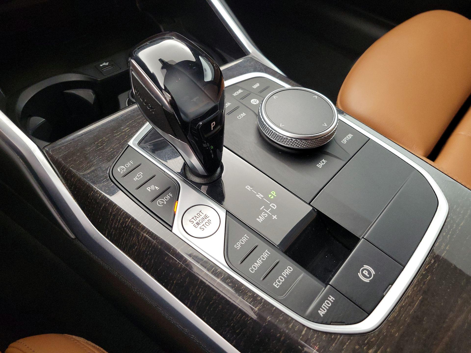 Thumbnail: 2021 BMW 3 Series - 18