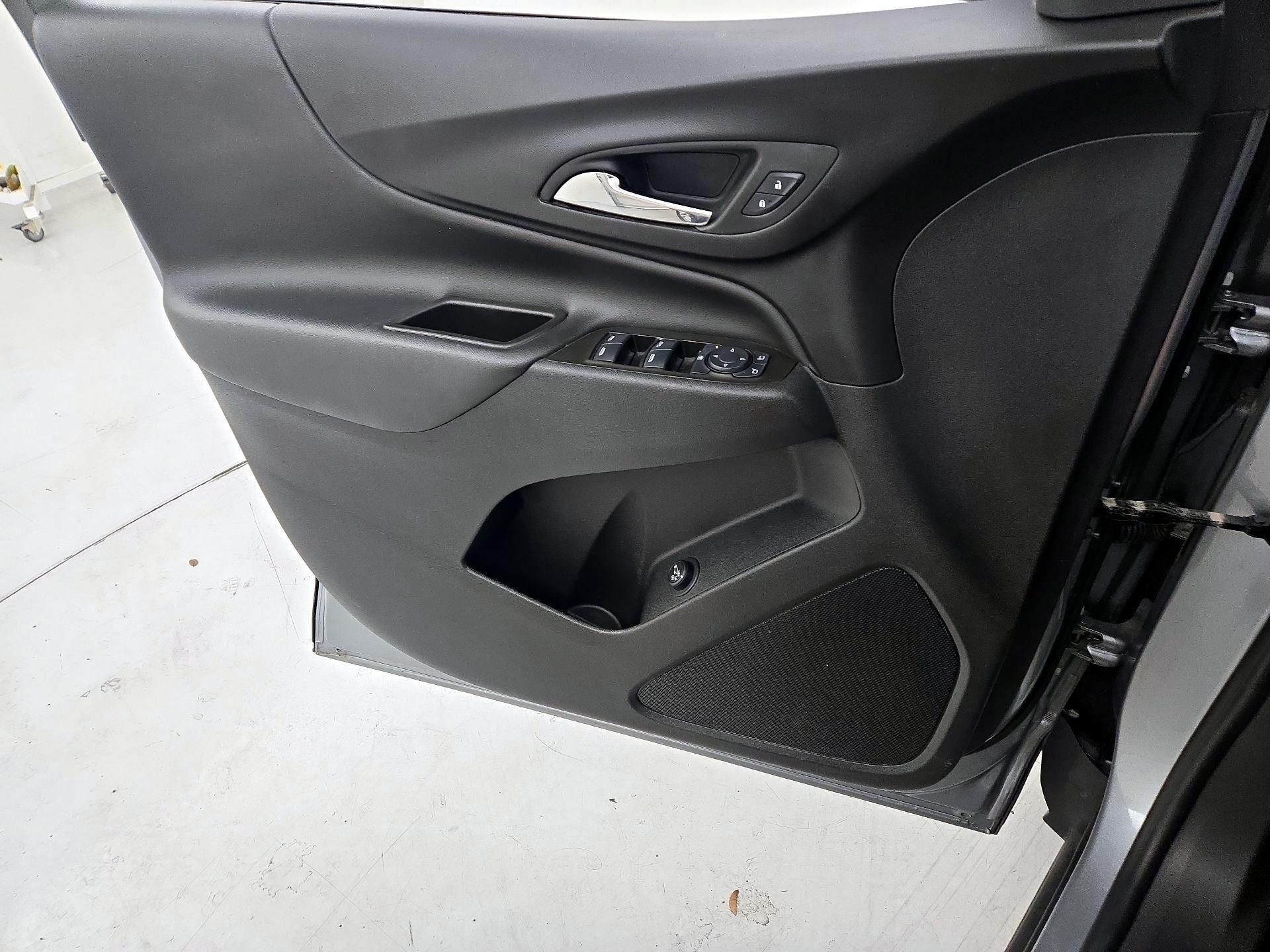 Thumbnail: 2024 Chevrolet Equinox - 12