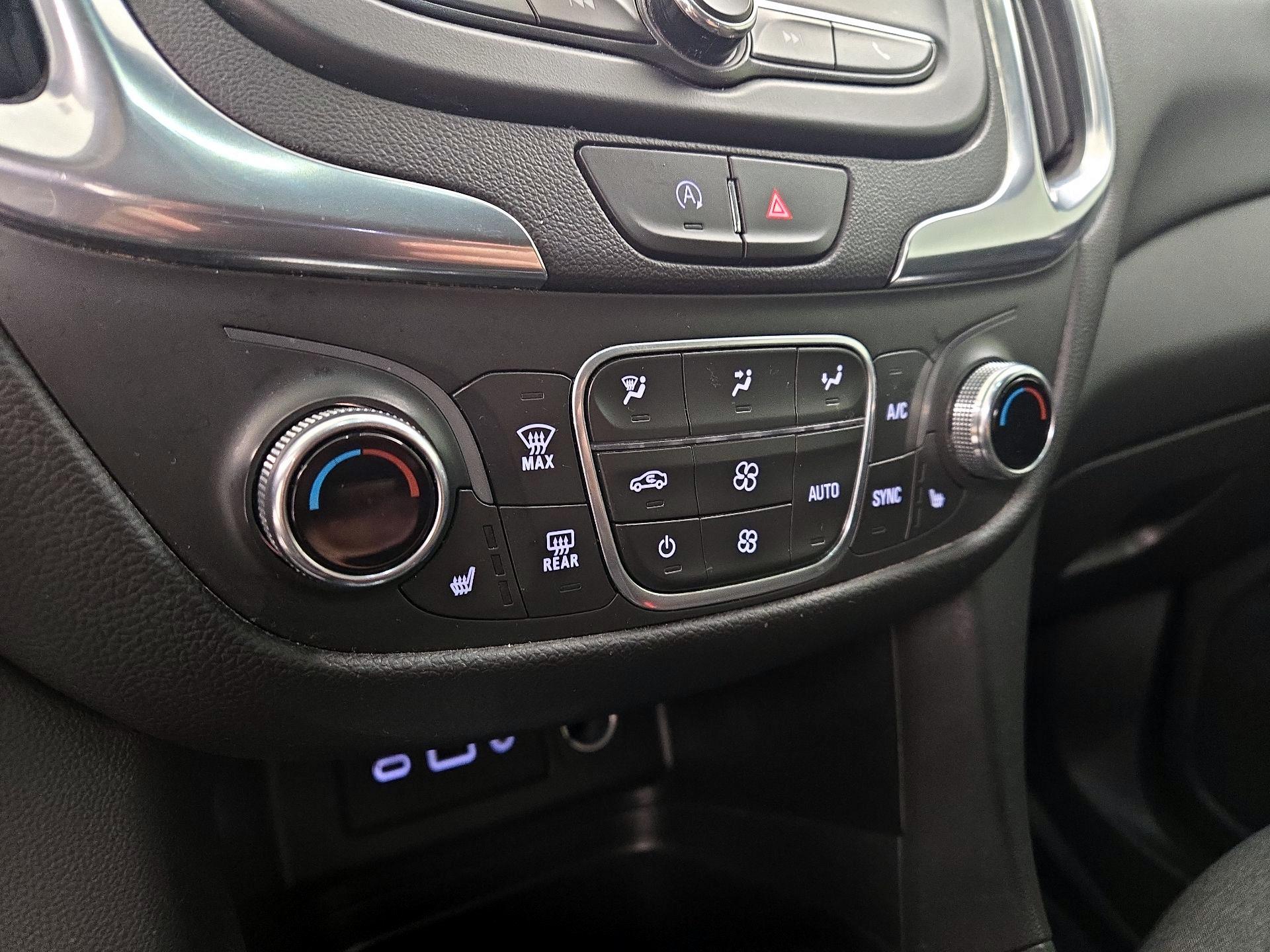 Thumbnail: 2024 Chevrolet Equinox - 16