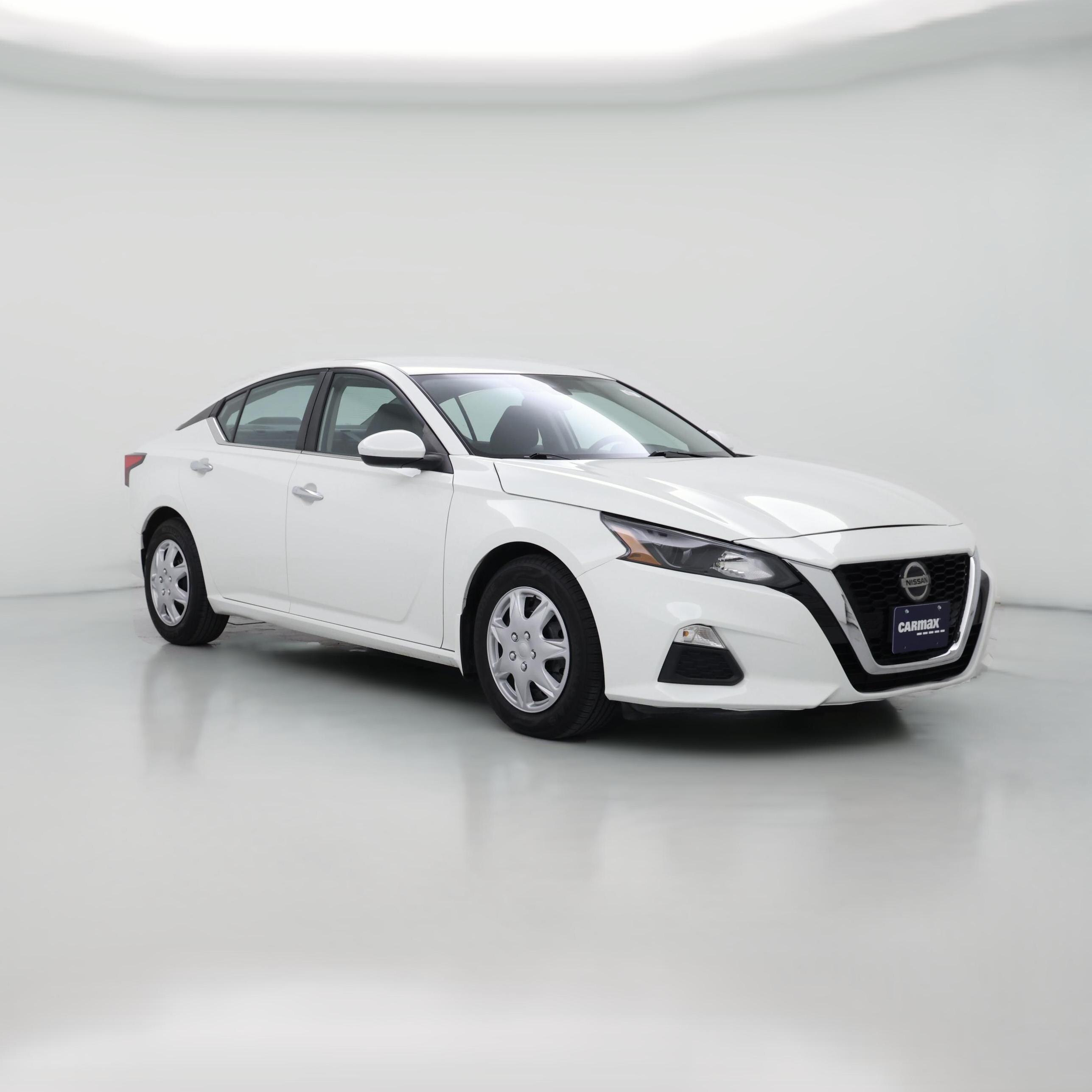 Thumbnail: 2022 Nissan Altima - 1