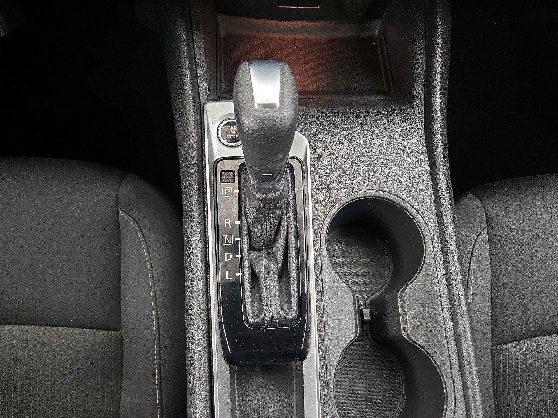 Thumbnail: 2022 Nissan Altima - 17