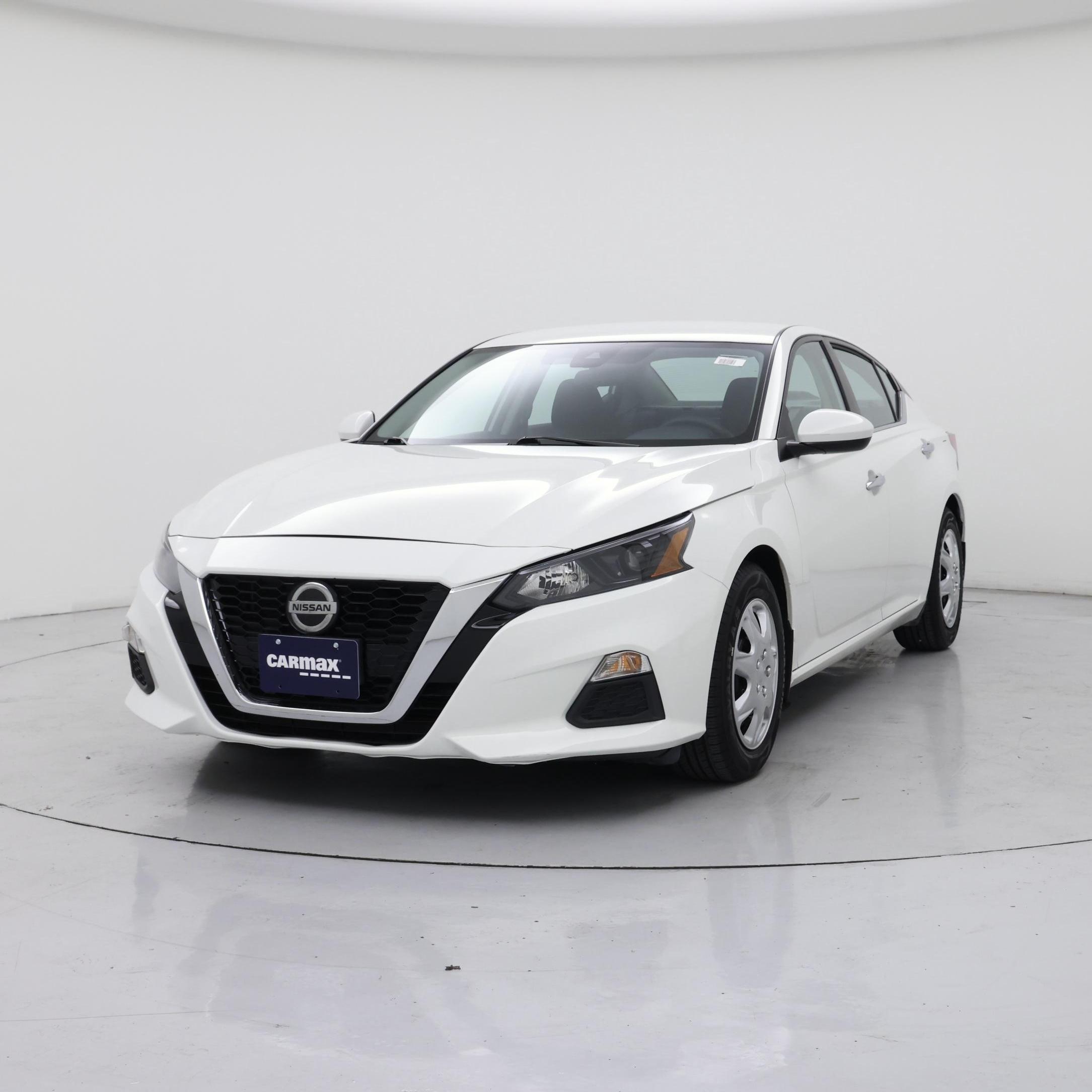 Thumbnail: 2022 Nissan Altima - 4