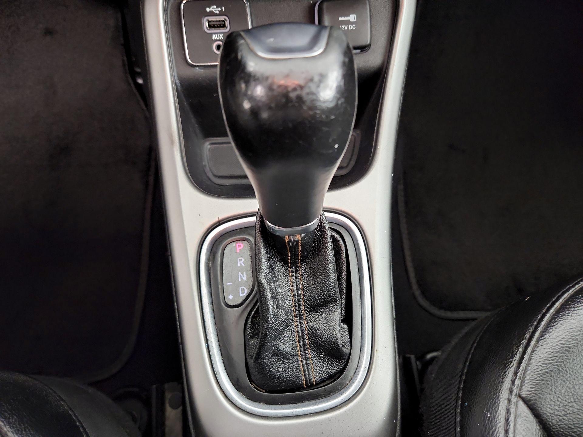 Thumbnail: 2020 Jeep Compass - 17