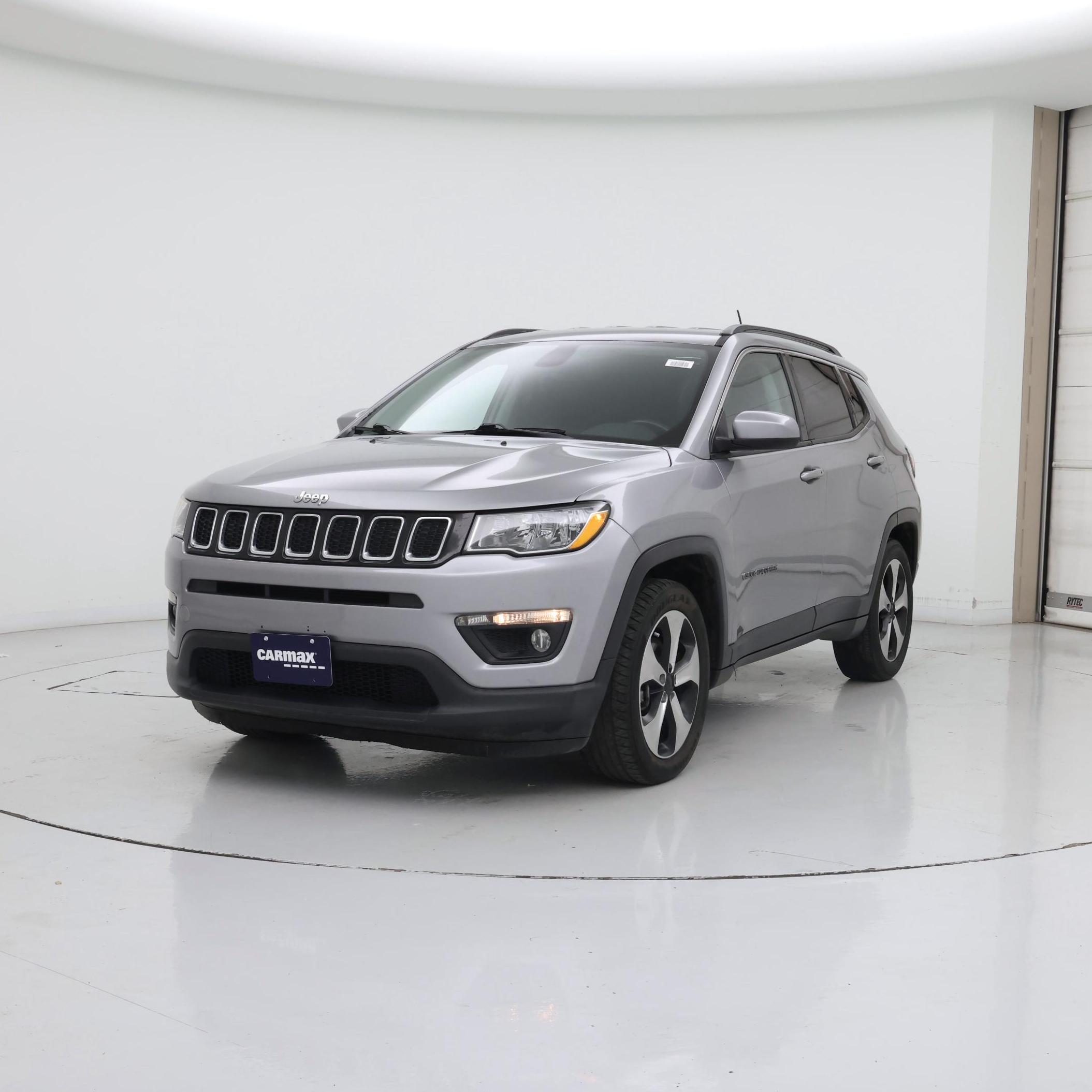 Thumbnail: 2020 Jeep Compass - 4