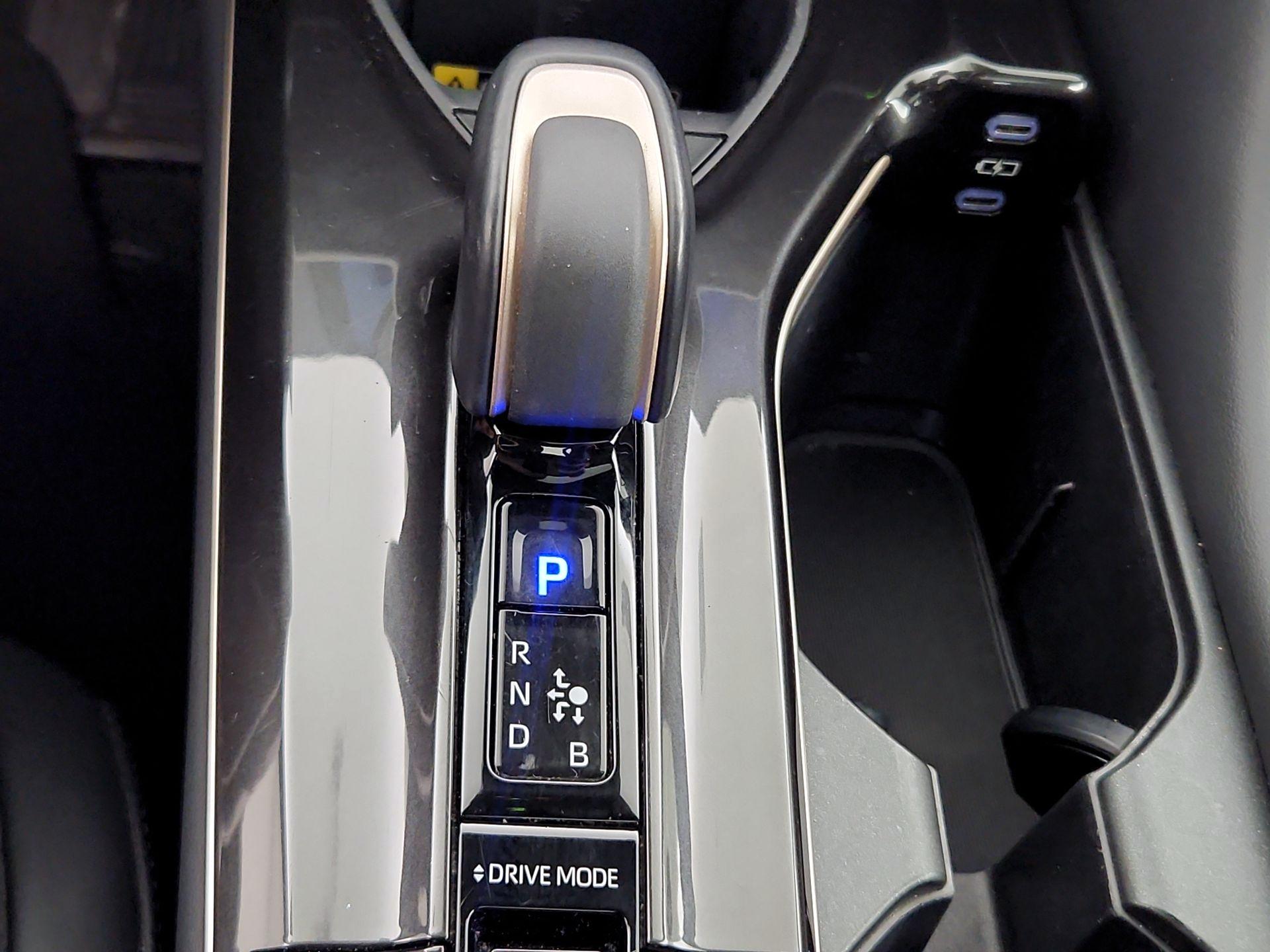Thumbnail: 2024 Toyota Crown - 18
