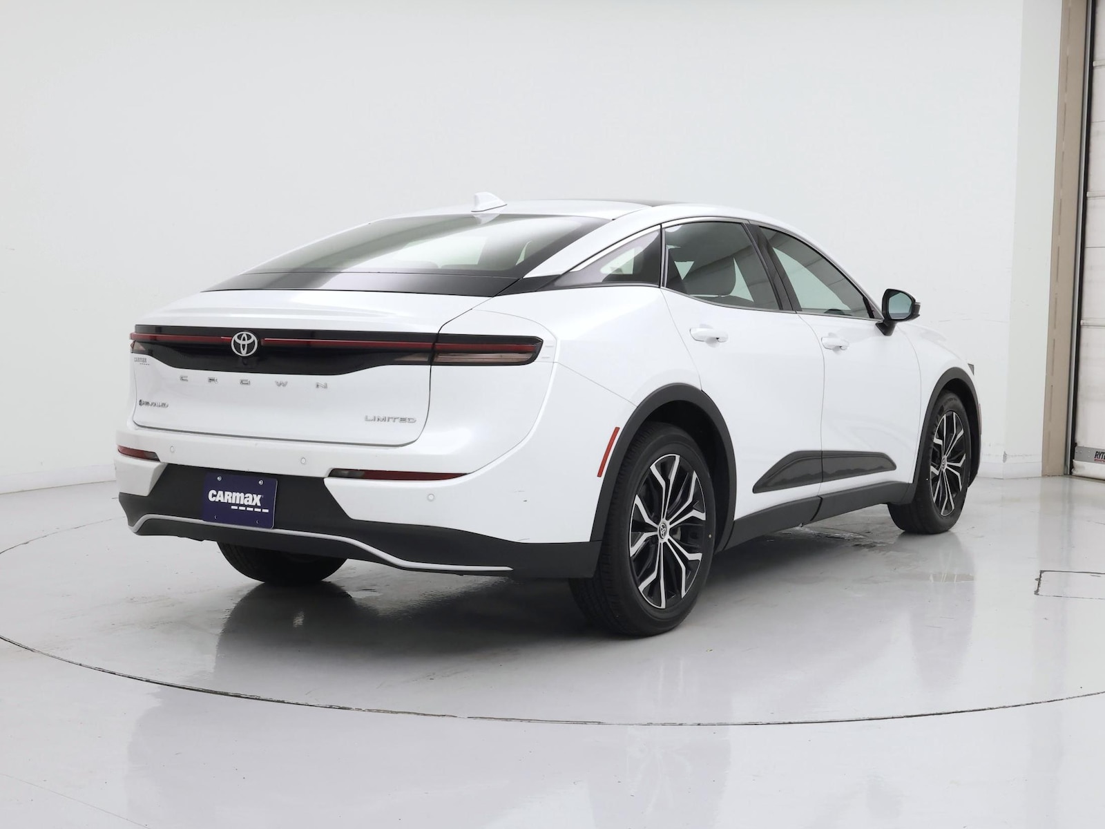 2024 Toyota Crown Limited - Photo 9
