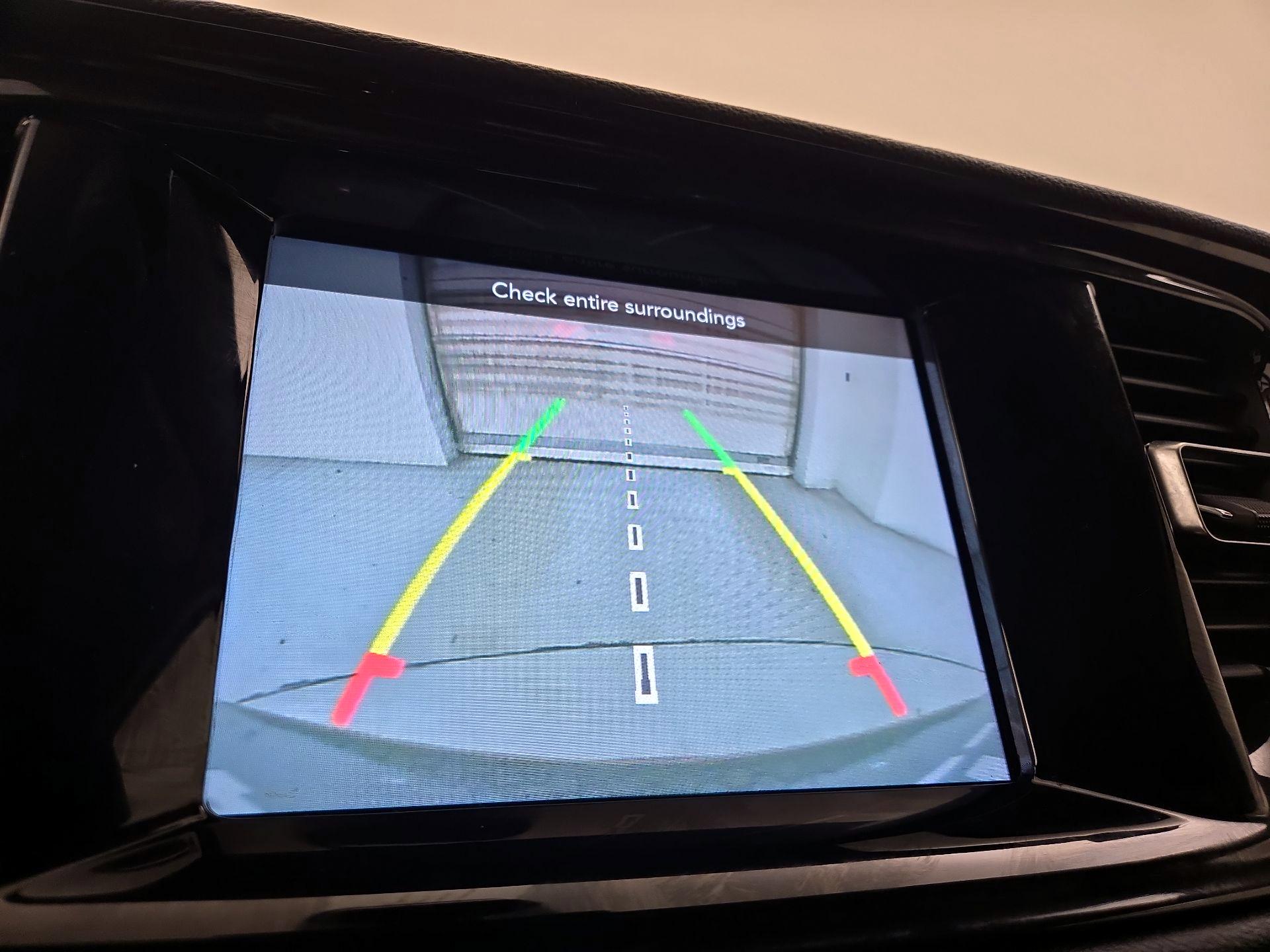 Thumbnail: 2021 Dodge Durango - 14