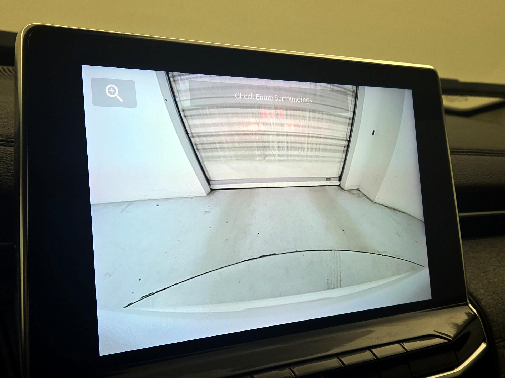 Thumbnail: 2022 Jeep Compass - 14