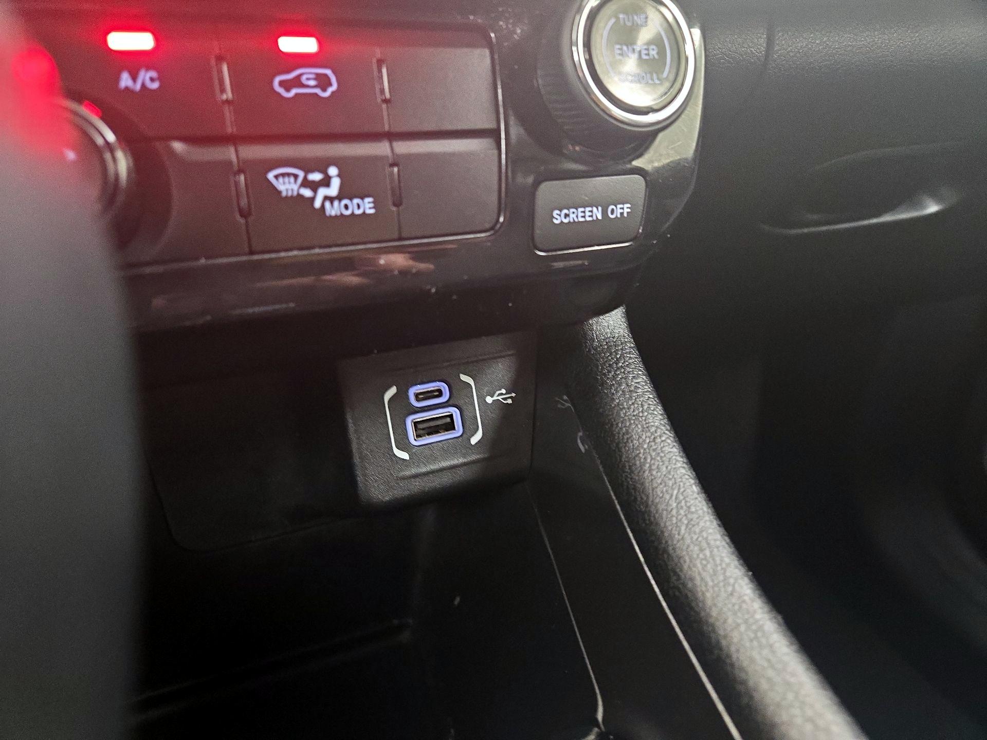 Thumbnail: 2022 Jeep Compass - 18