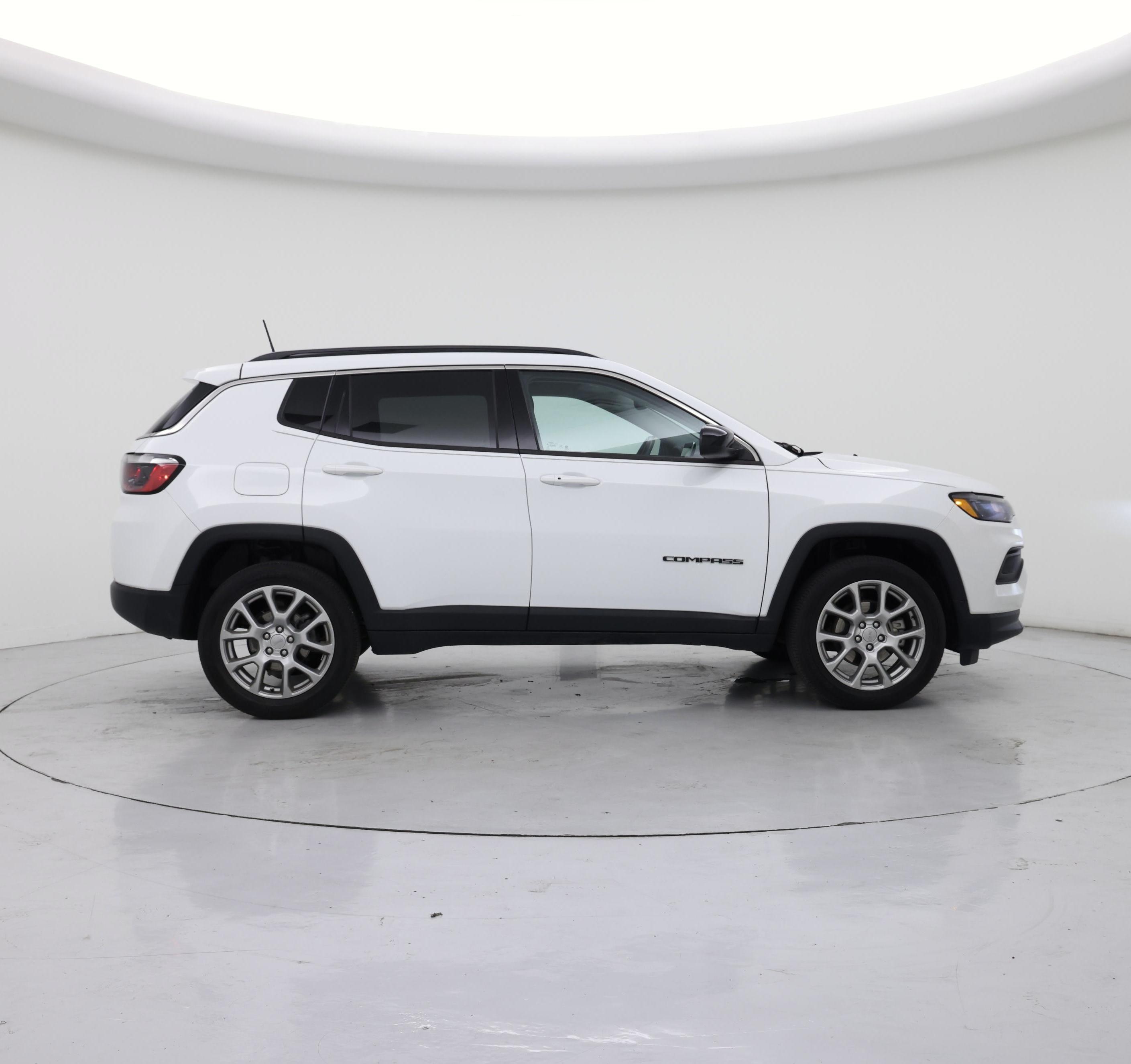 Thumbnail: 2022 Jeep Compass - 7