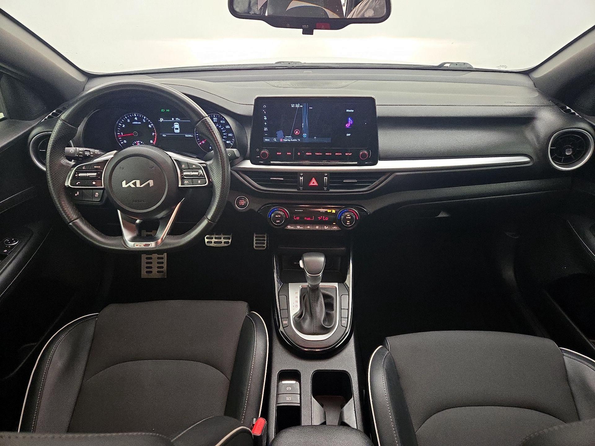 Thumbnail: 2023 Kia Forte - 9