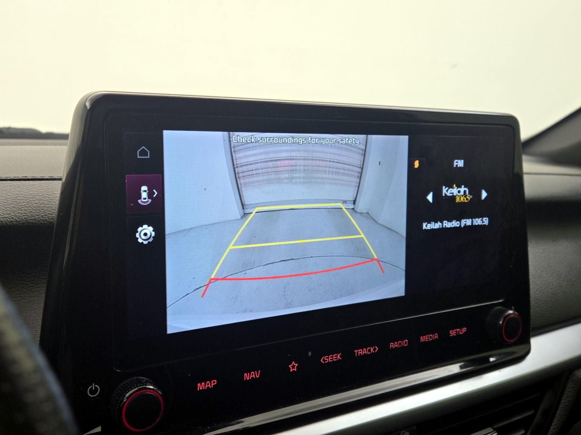 Thumbnail: 2023 Kia Forte - 15