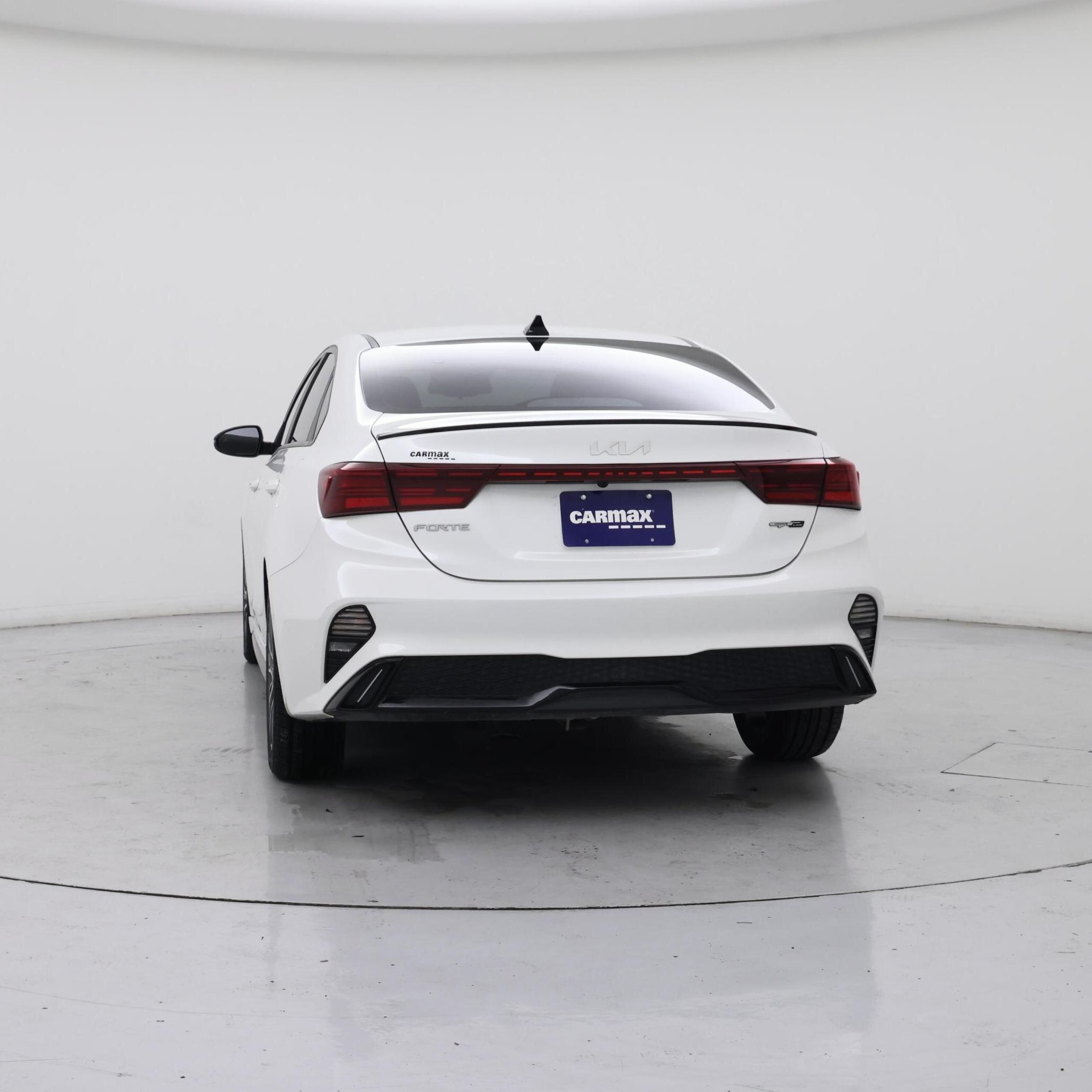 Thumbnail: 2023 Kia Forte - 6