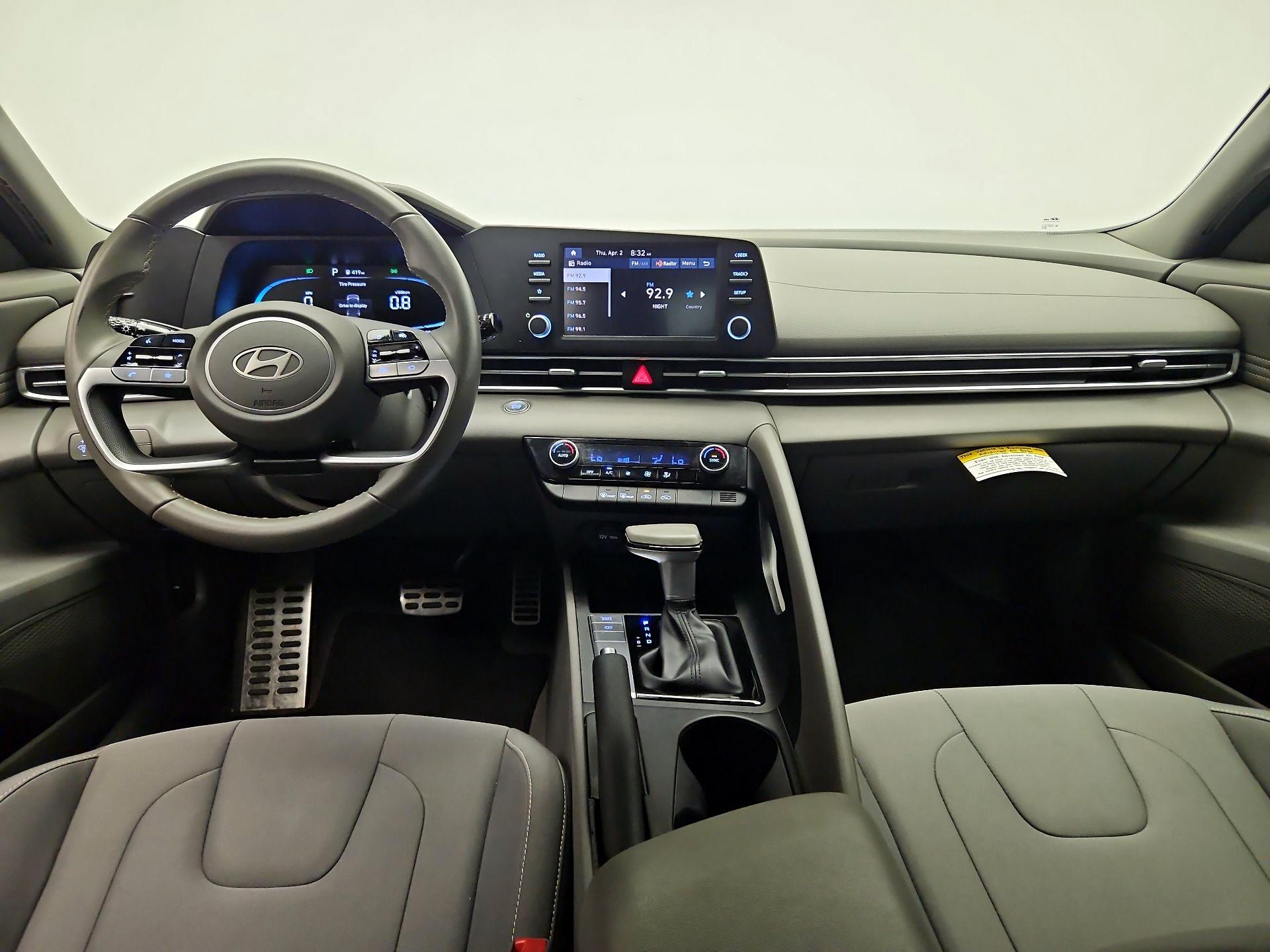 Thumbnail: 2025 Hyundai Elantra - 9