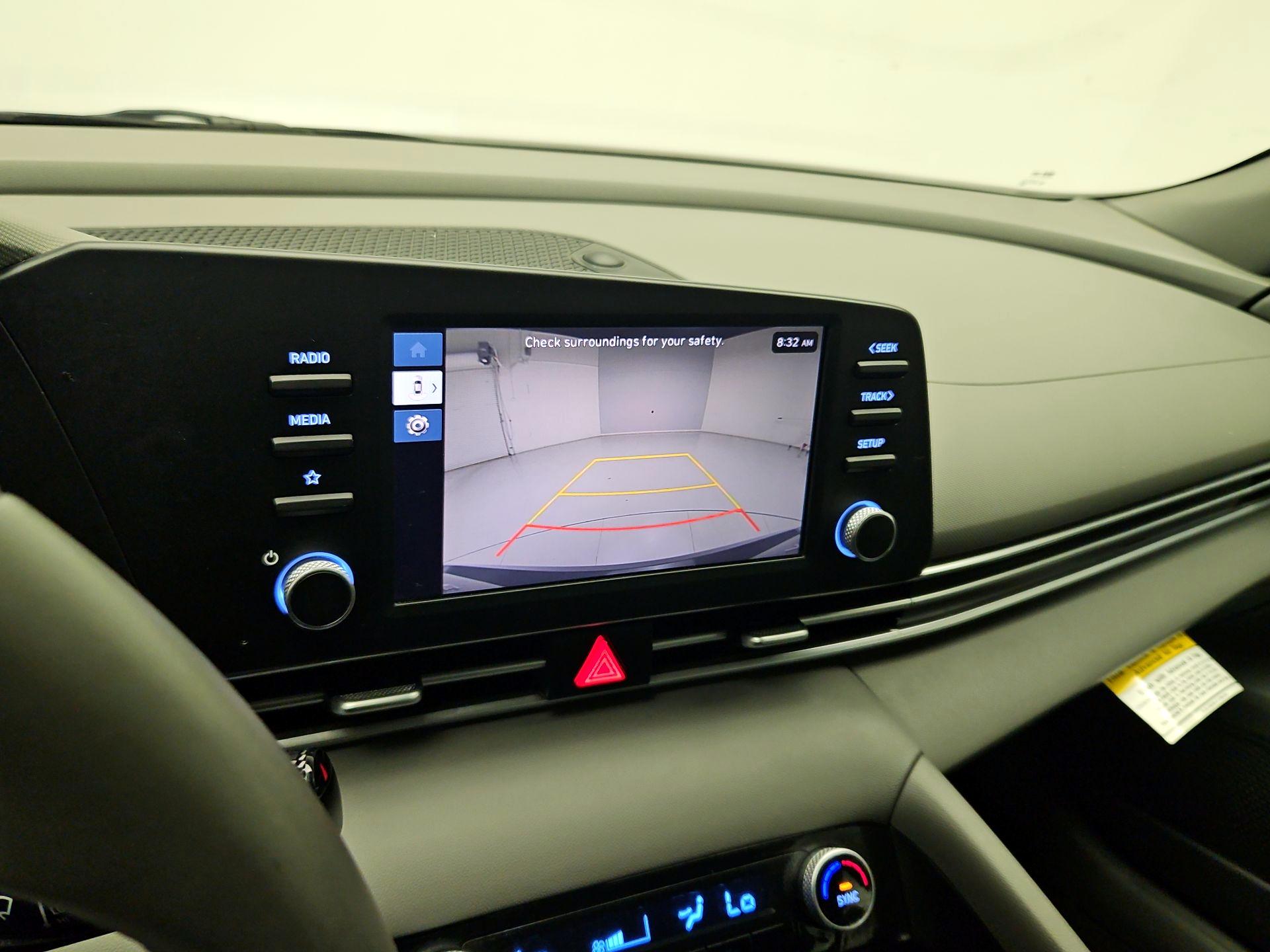 Thumbnail: 2025 Hyundai Elantra - 14