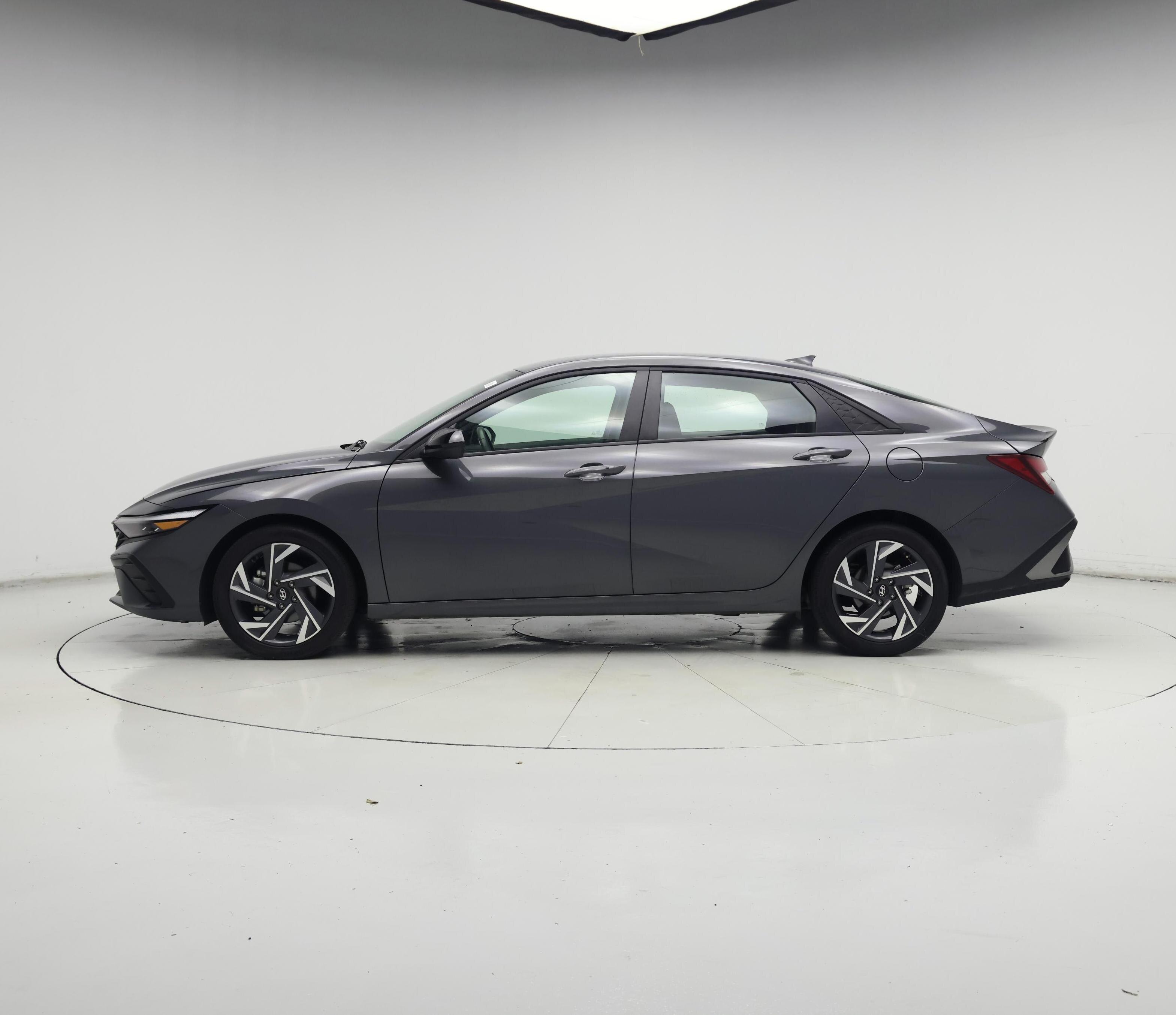 Thumbnail: 2025 Hyundai Elantra - 3