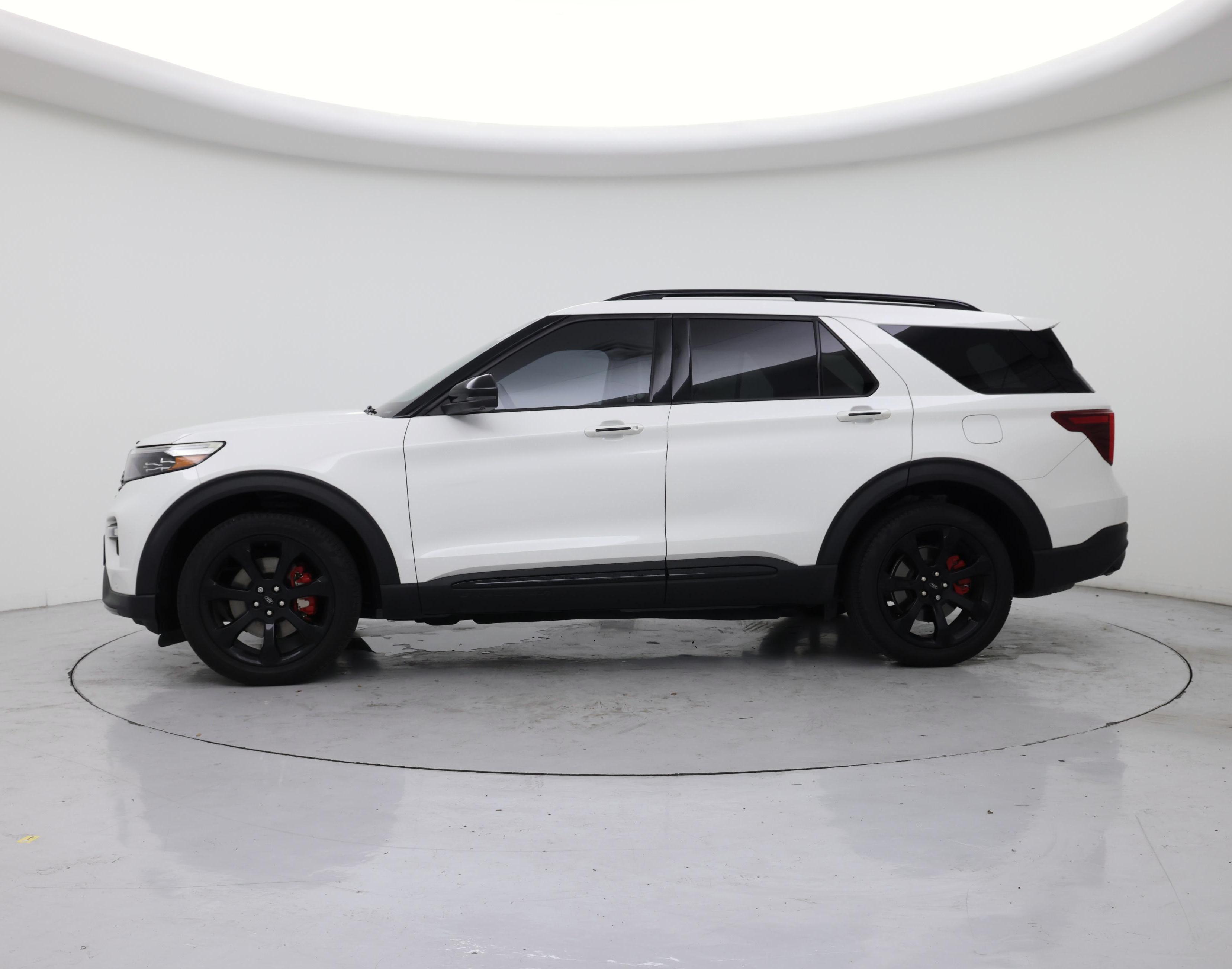 Thumbnail: 2020 Ford Explorer - 3