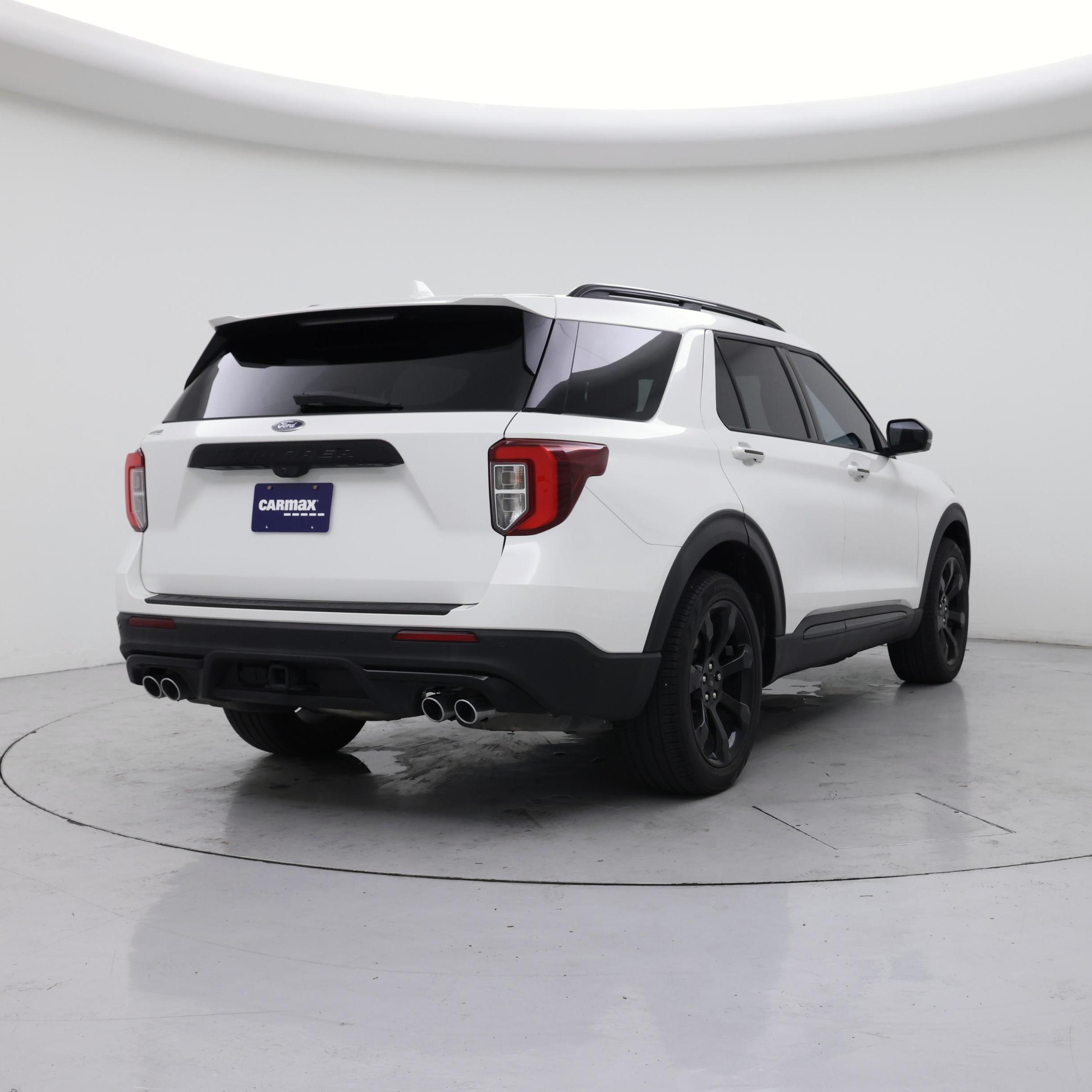 Thumbnail: 2020 Ford Explorer - 8