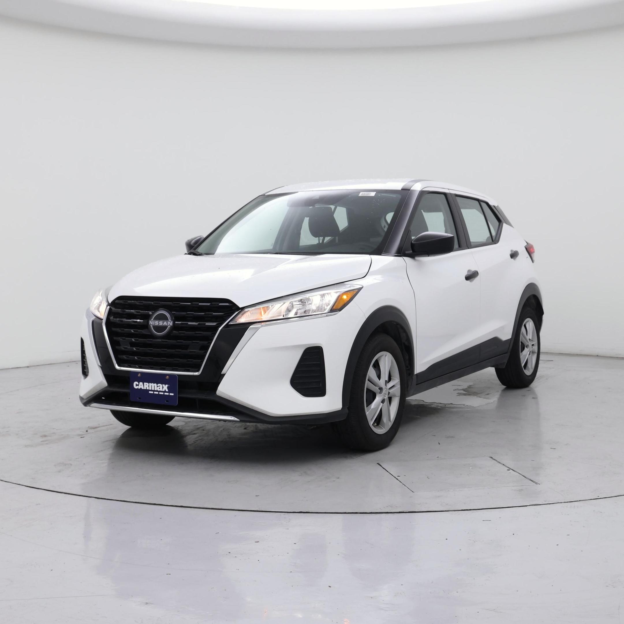 Thumbnail: 2024 Nissan Kicks - 4