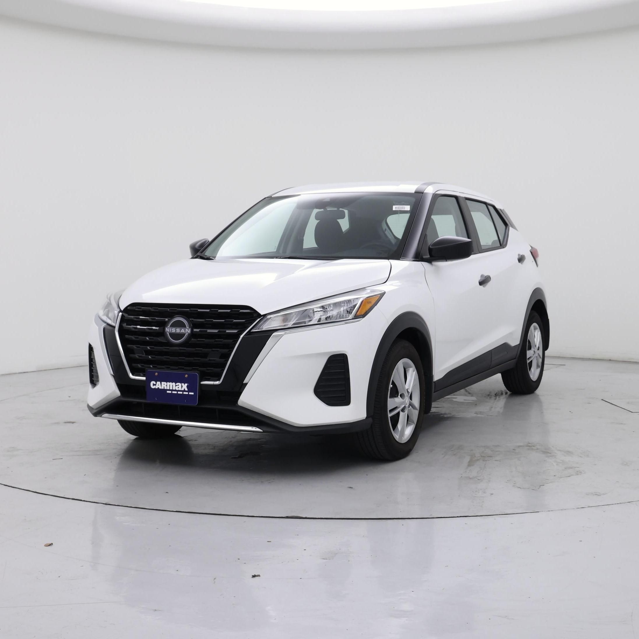 Thumbnail: 2024 Nissan Kicks - 4