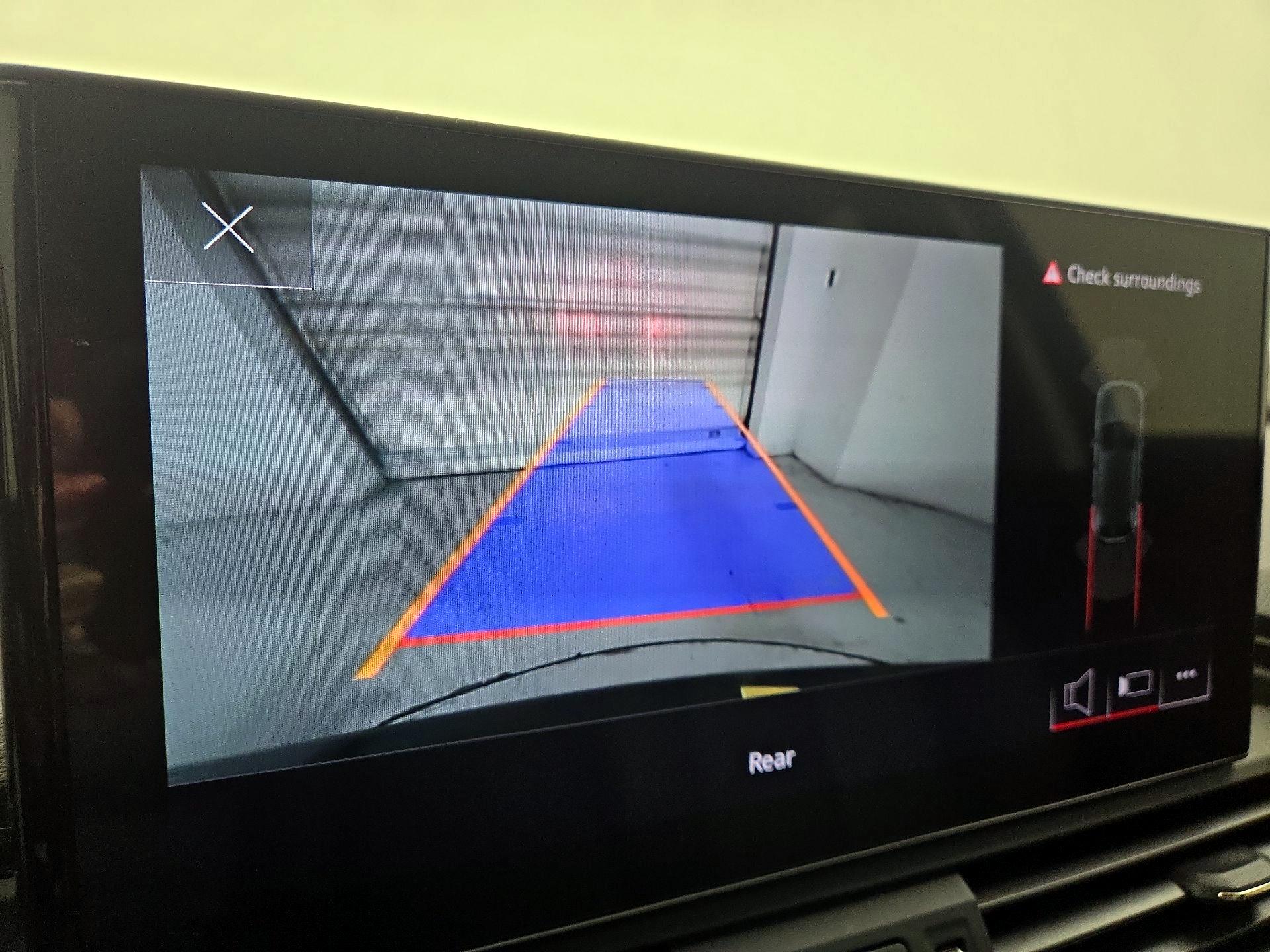 Thumbnail: 2022 Audi Q5 - 15