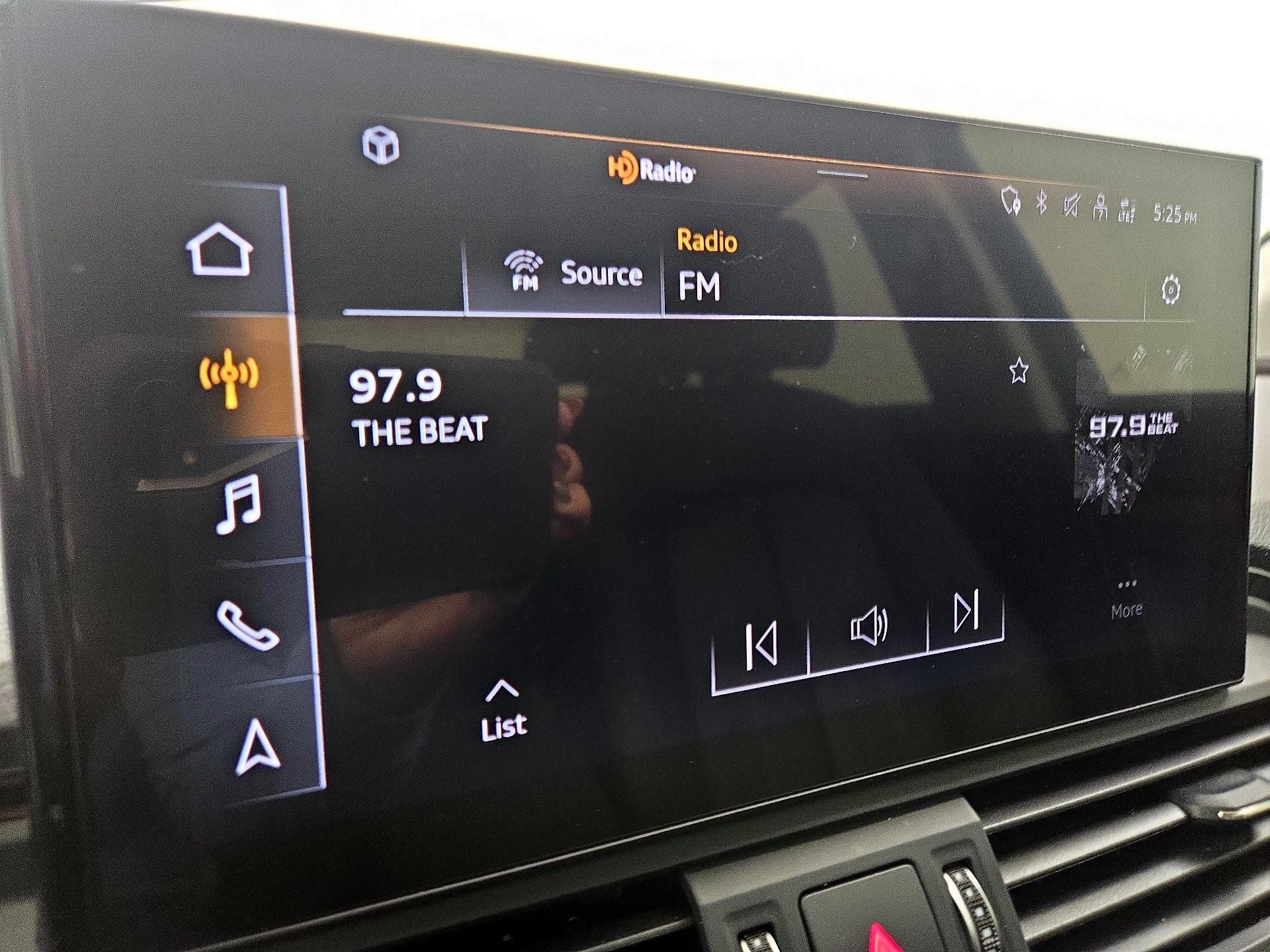 Thumbnail: 2022 Audi Q5 - 16