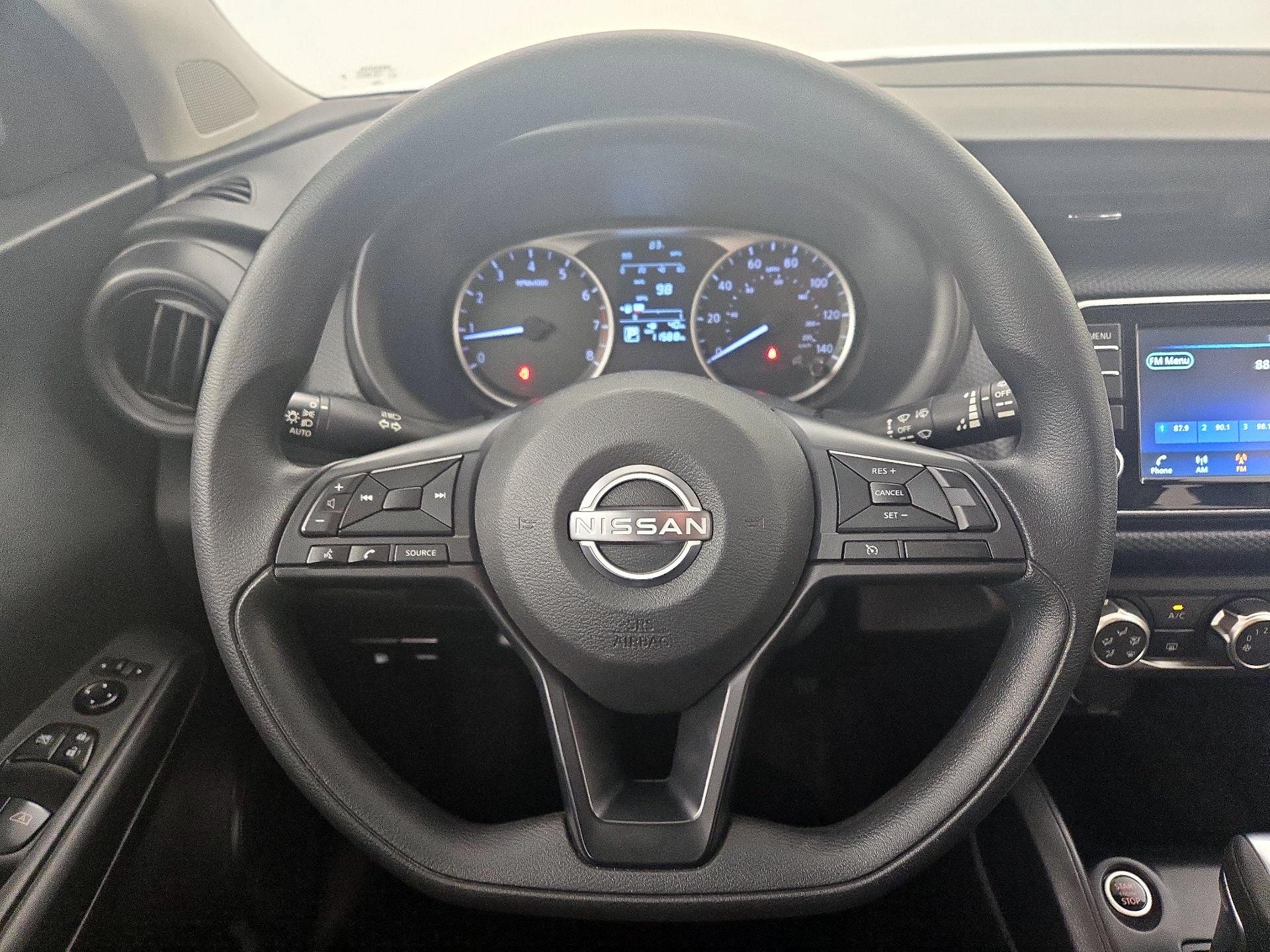 Thumbnail: 2024 Nissan Kicks - 10