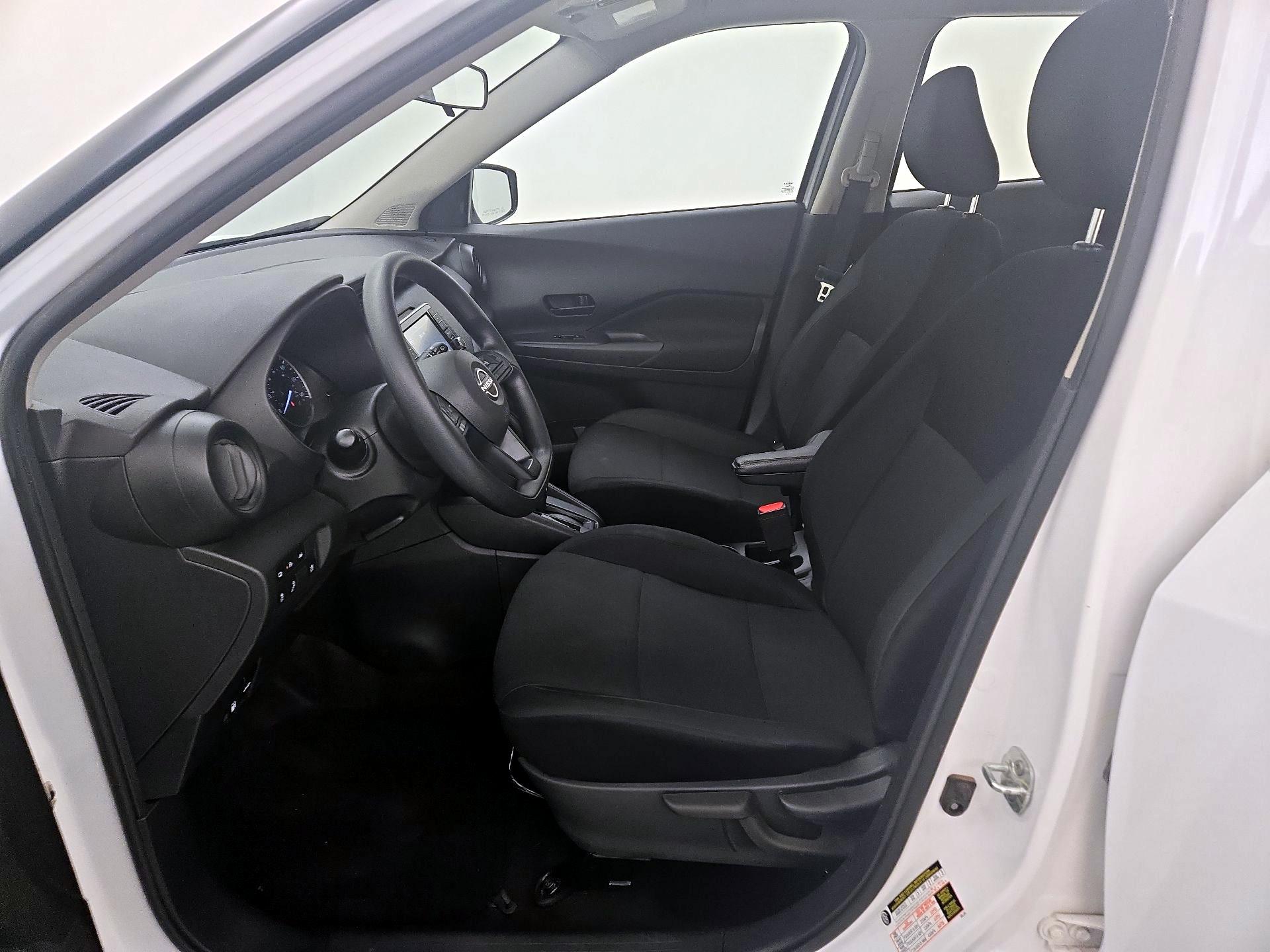 Thumbnail: 2024 Nissan Kicks - 11