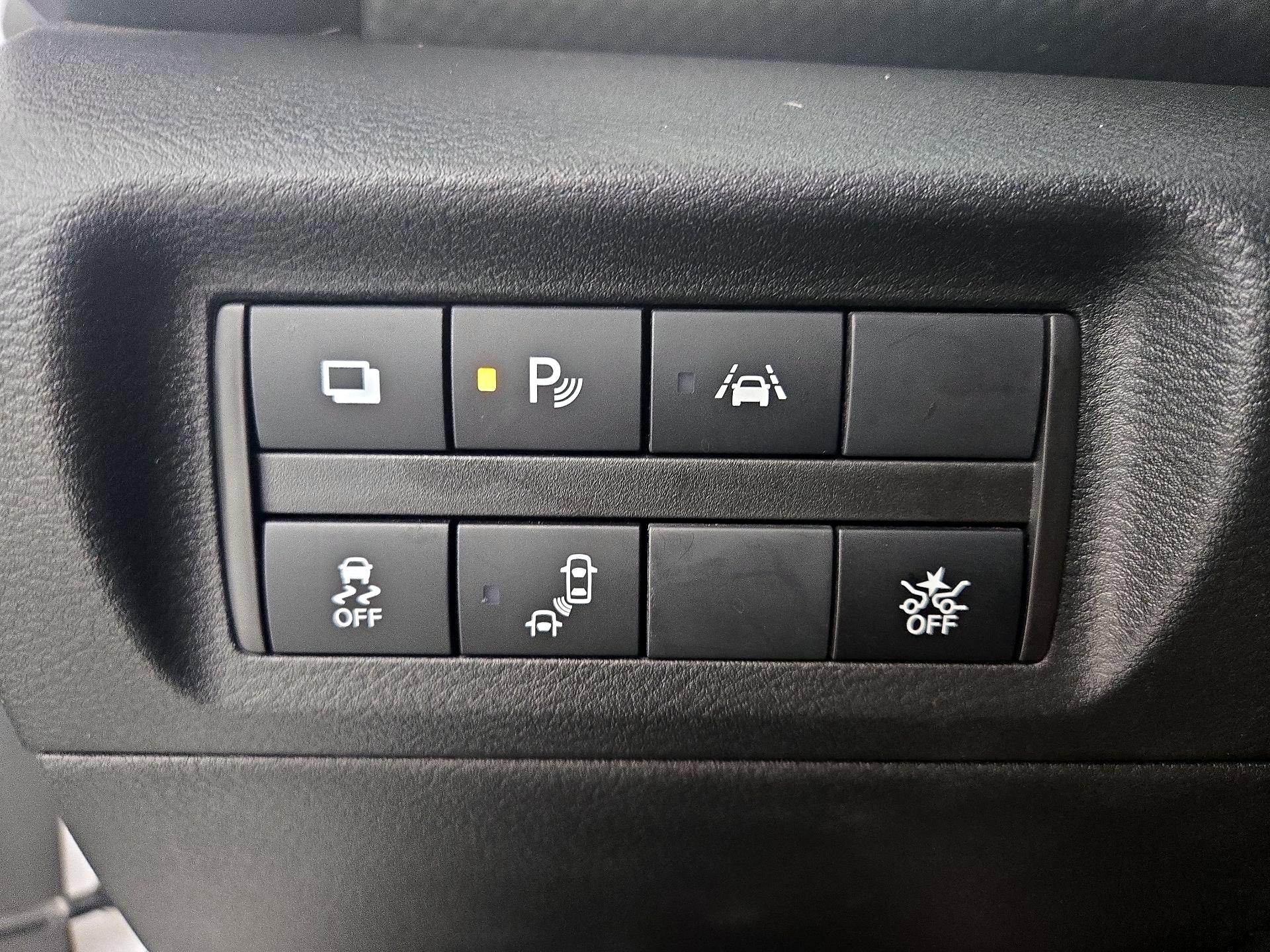 Thumbnail: 2024 Nissan Kicks - 13