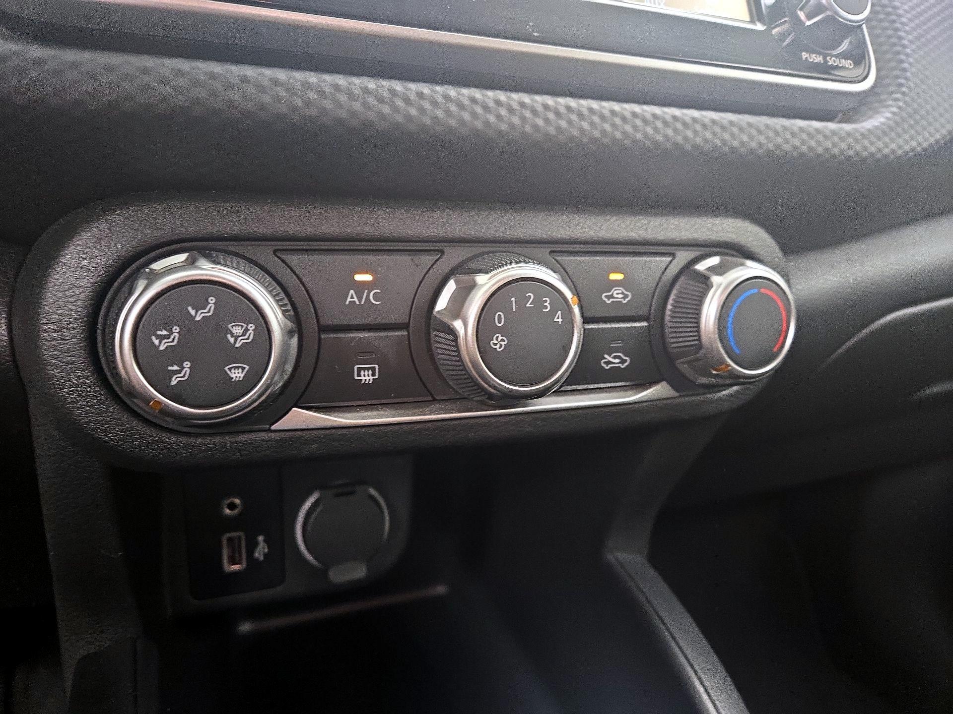 Thumbnail: 2024 Nissan Kicks - 16