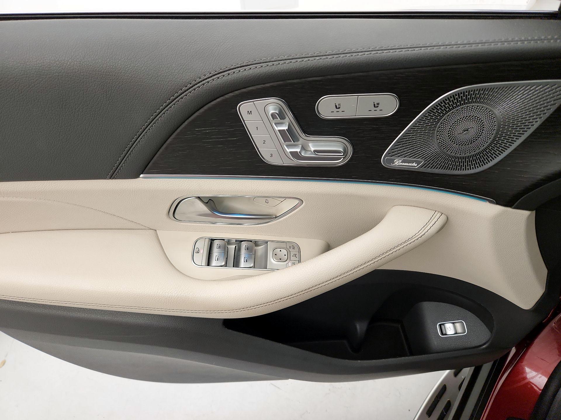 Thumbnail: 2020 Mercedes-Benz GLE - 12