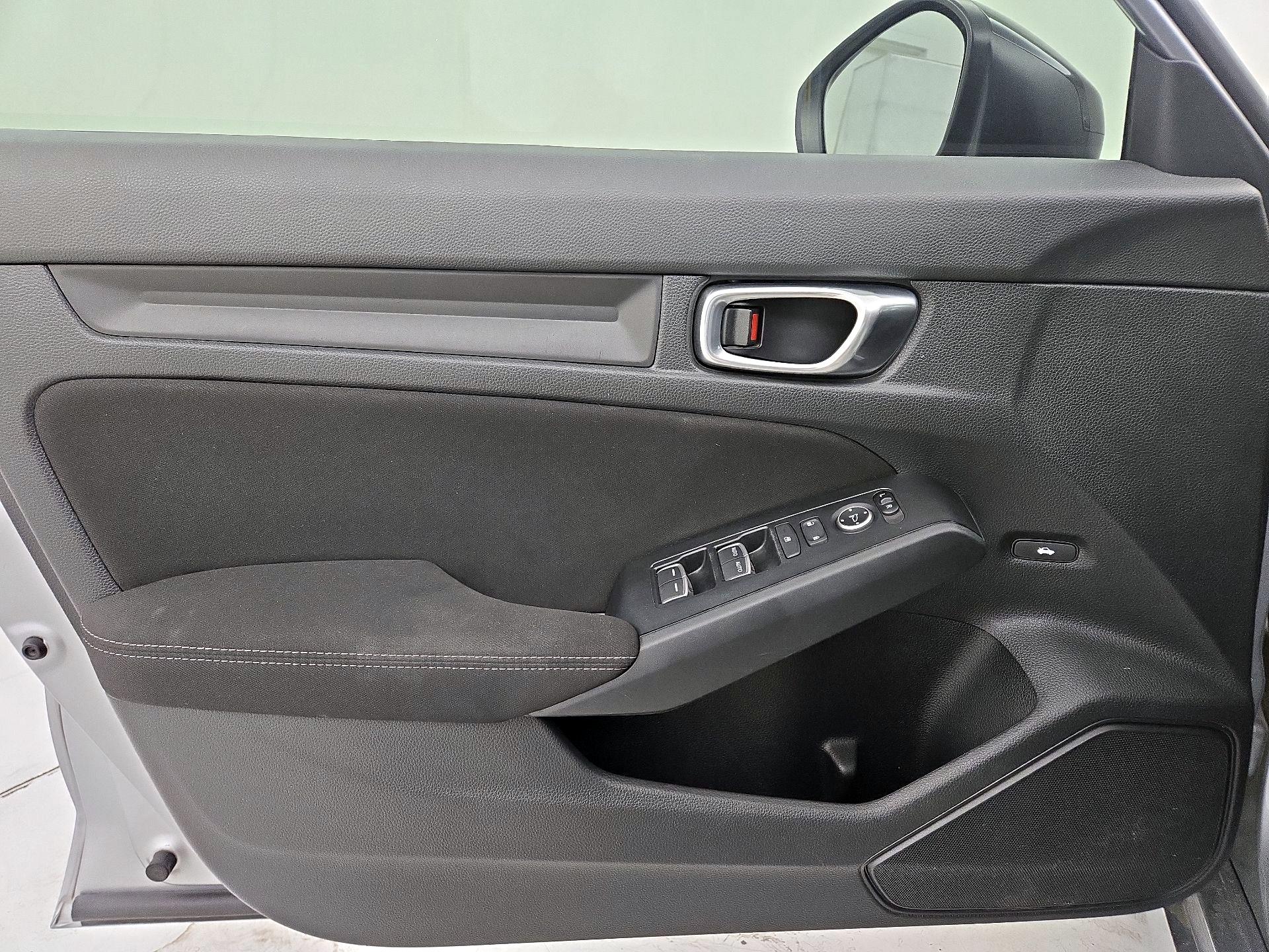 Thumbnail: 2023 Honda Civic - 12