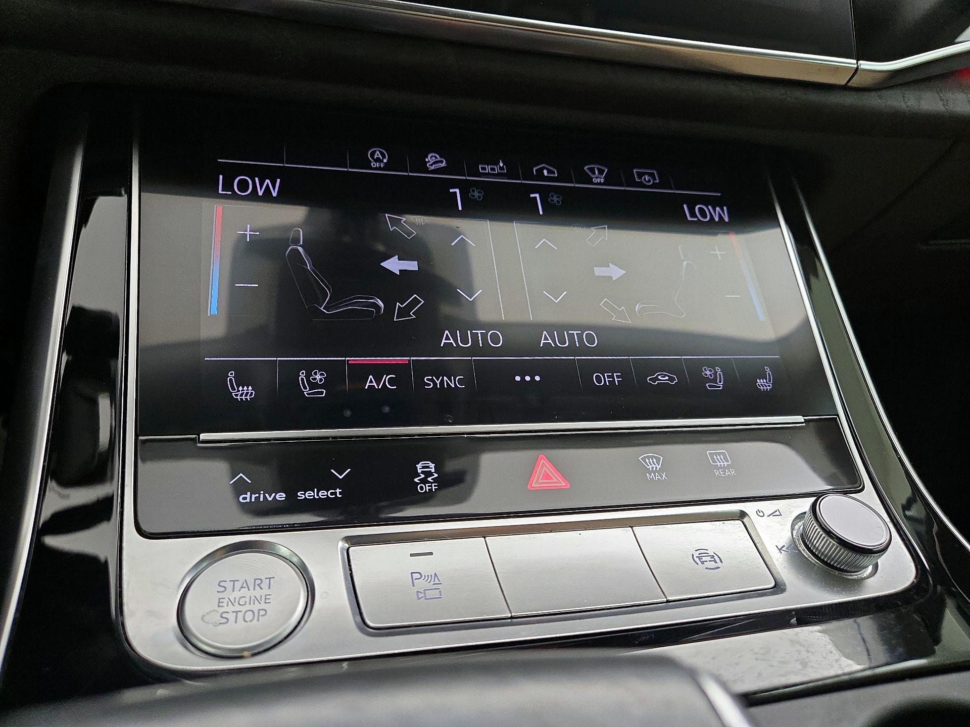 Thumbnail: 2020 Audi Q8 - 17