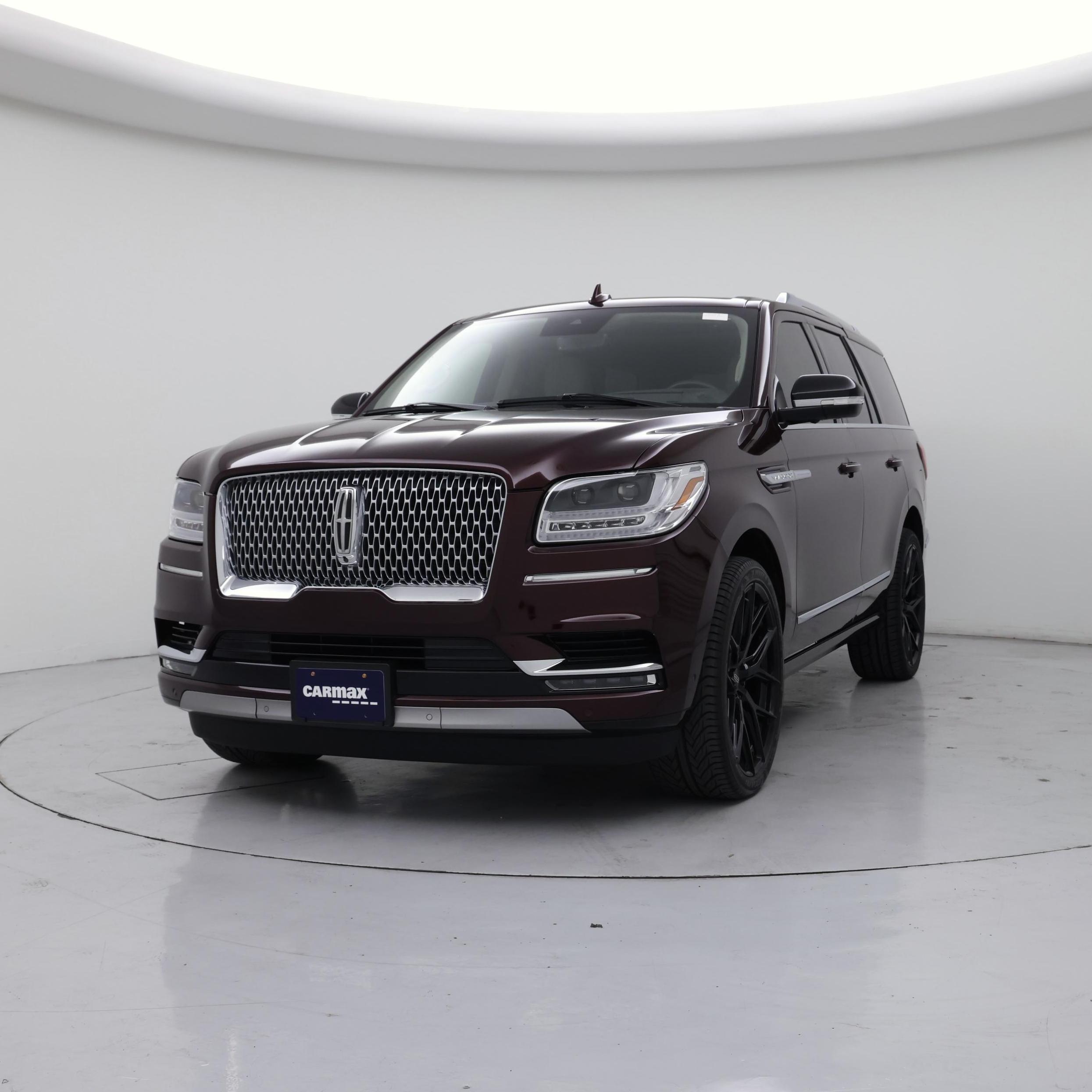 Thumbnail: 2021 Lincoln Navigator - 4