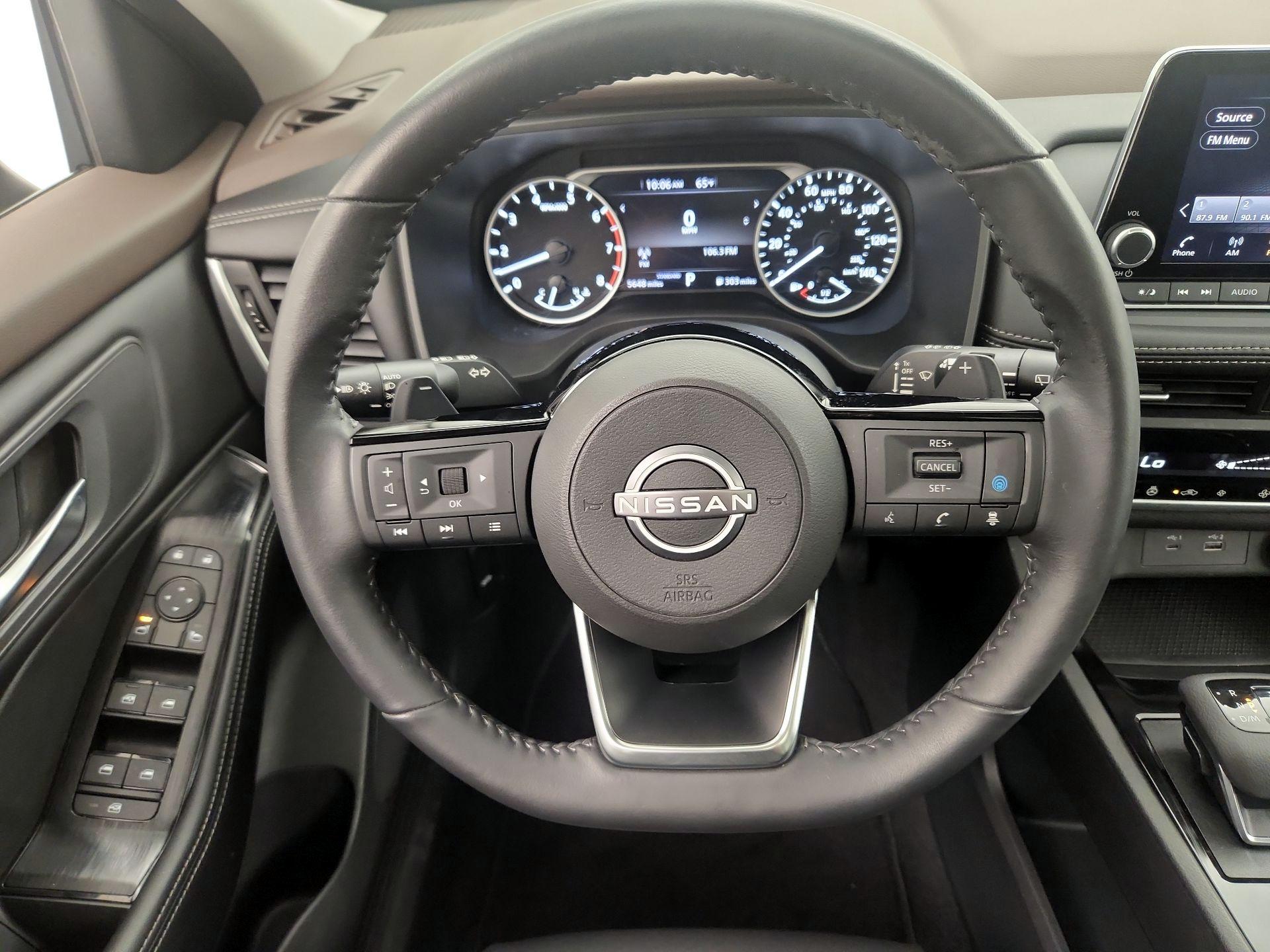 Thumbnail: 2023 Nissan Rogue - 10