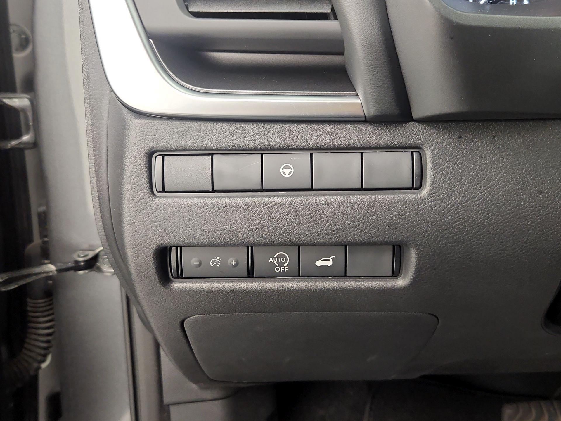 Thumbnail: 2023 Nissan Rogue - 13