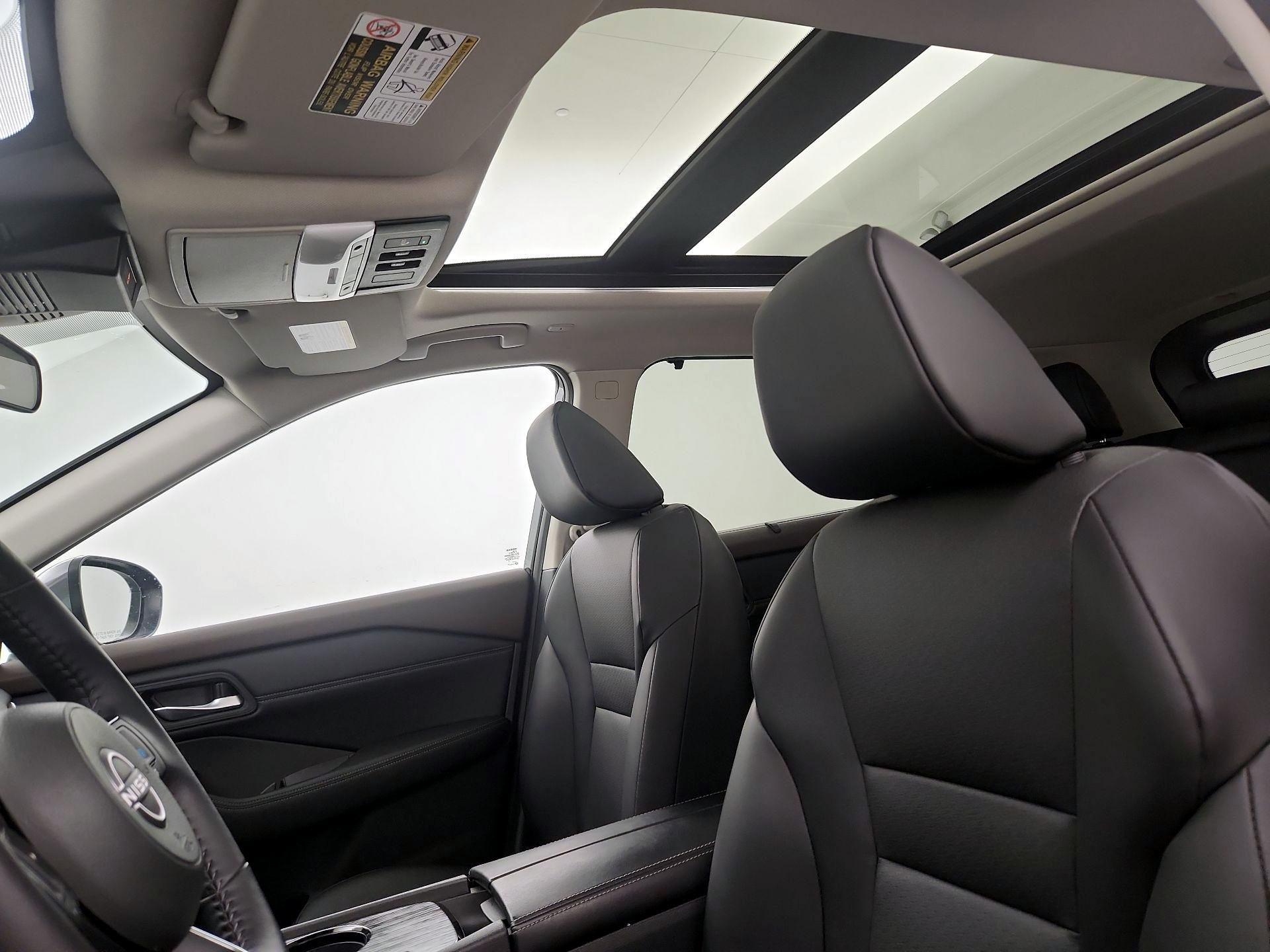 Thumbnail: 2023 Nissan Rogue - 19