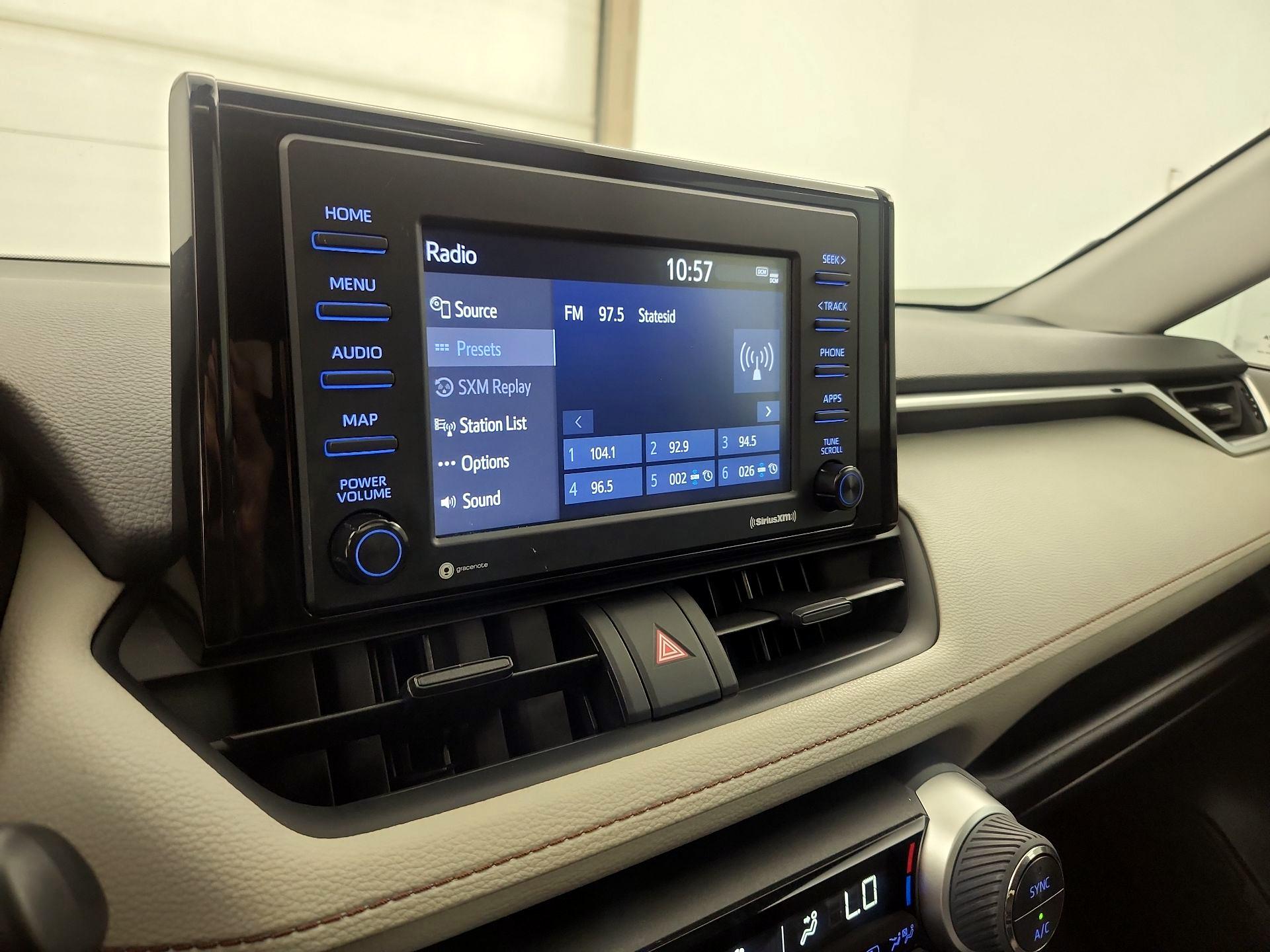 Thumbnail: 2021 Toyota RAV4 - 15