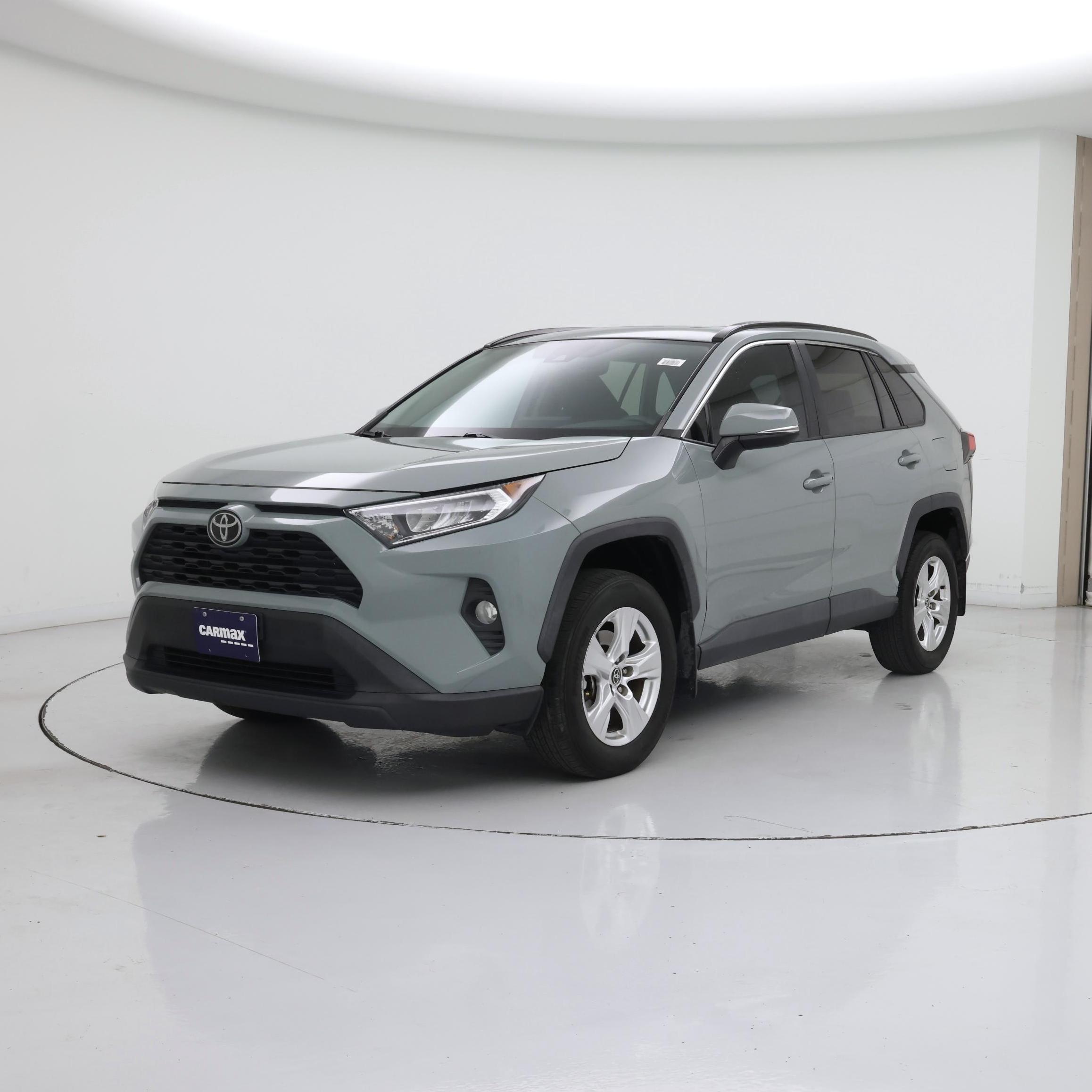 Thumbnail: 2021 Toyota RAV4 - 4