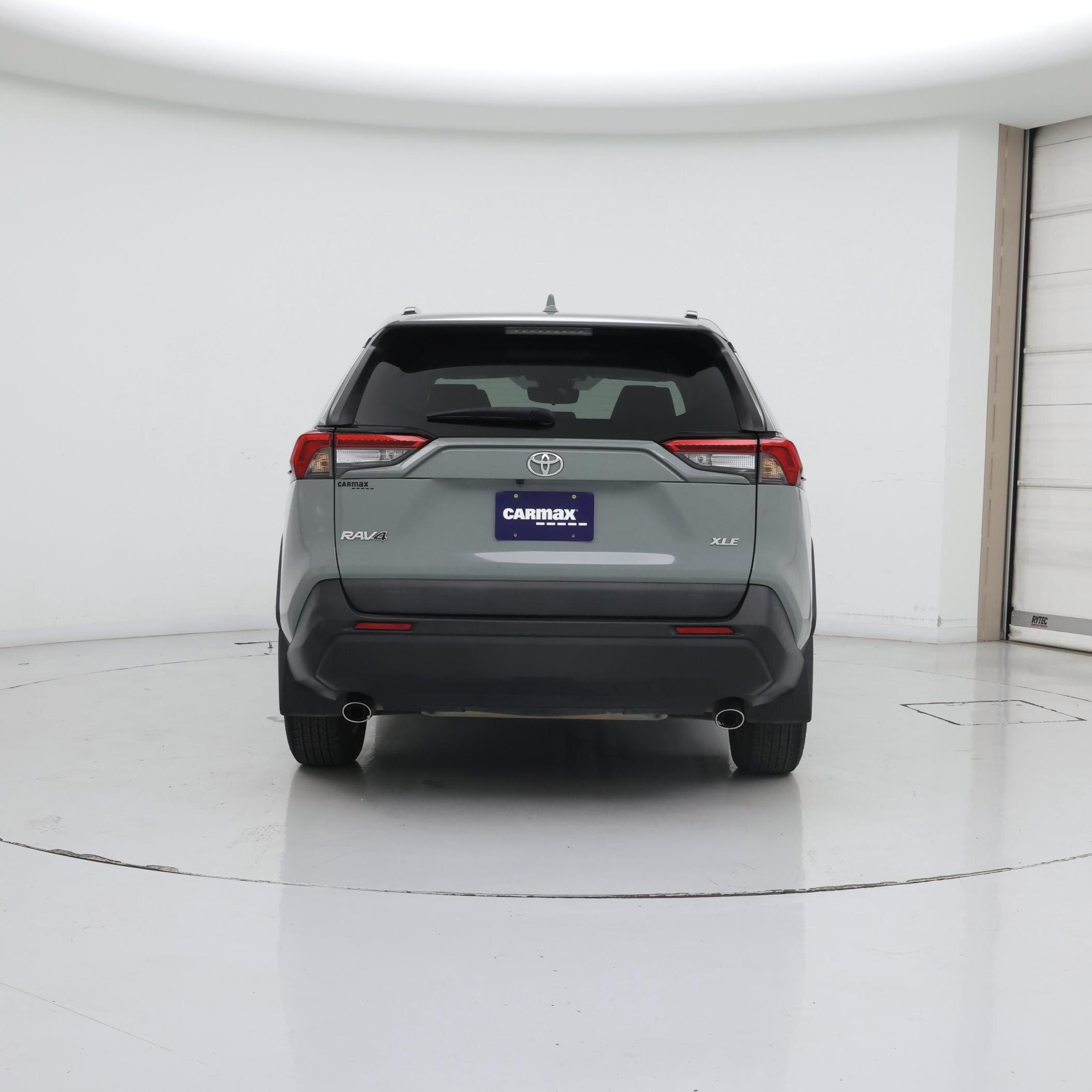 Thumbnail: 2021 Toyota RAV4 - 6